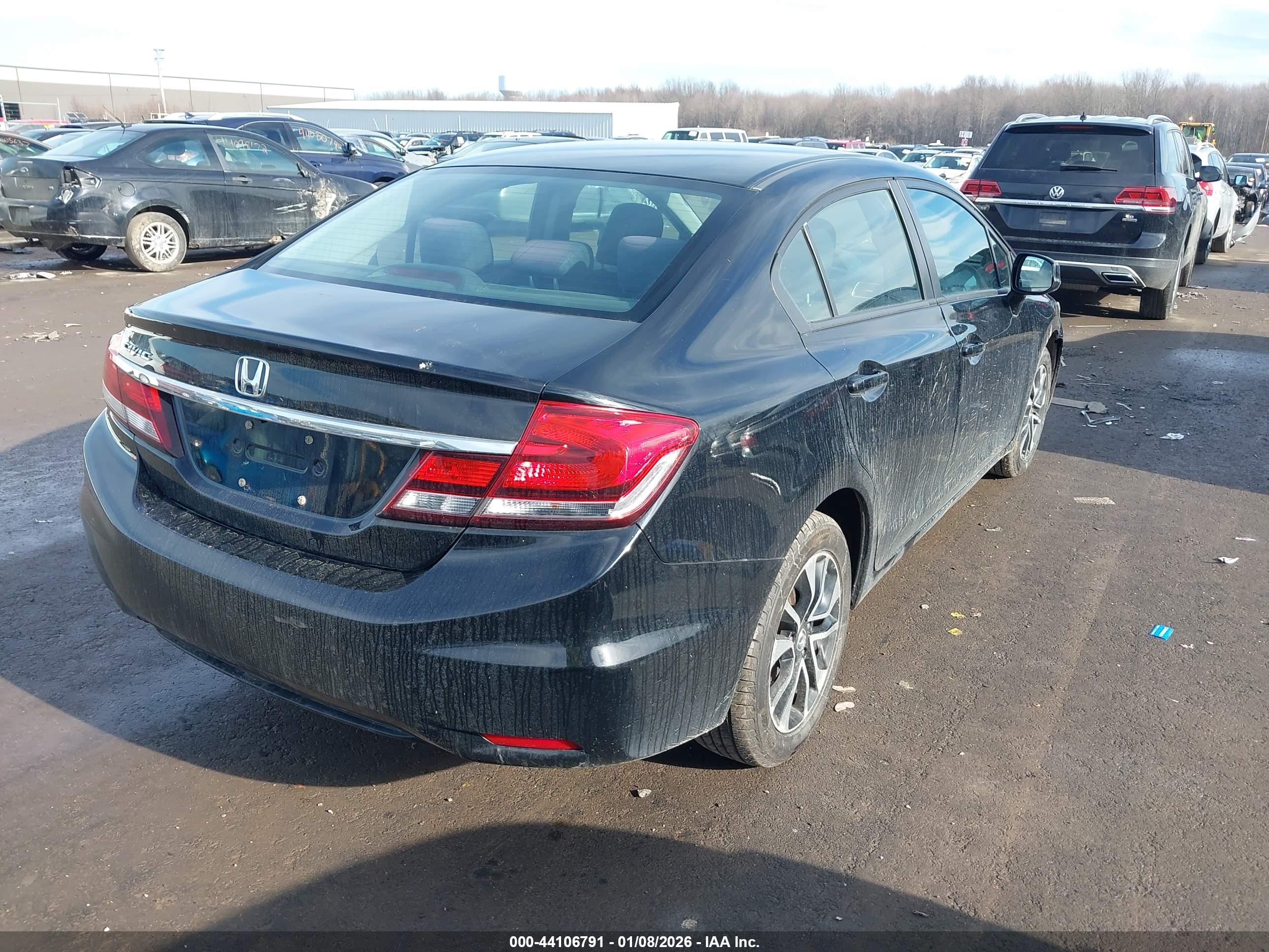 HONDA CIVIC image 4