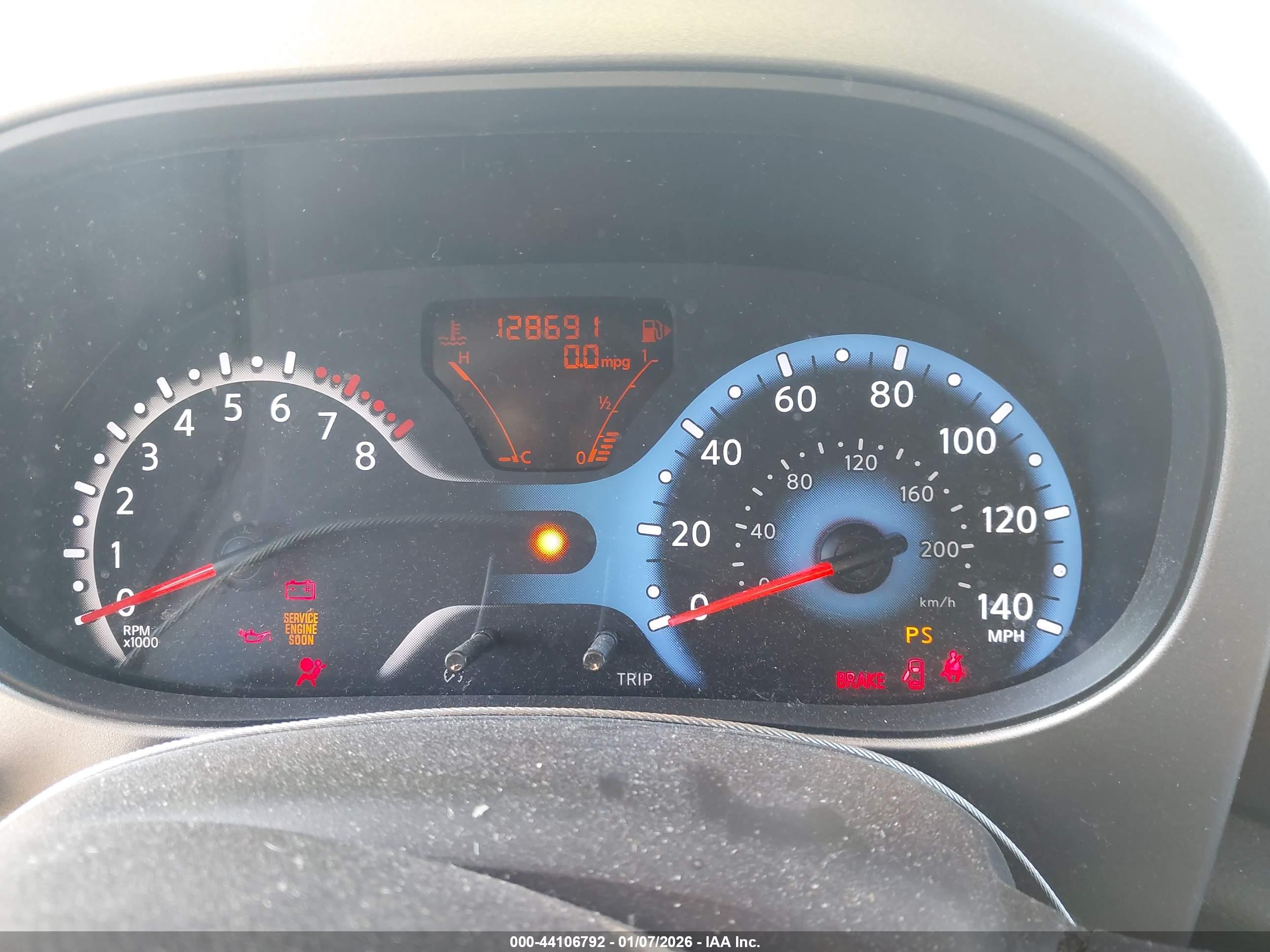 NISSAN CUBE image 7