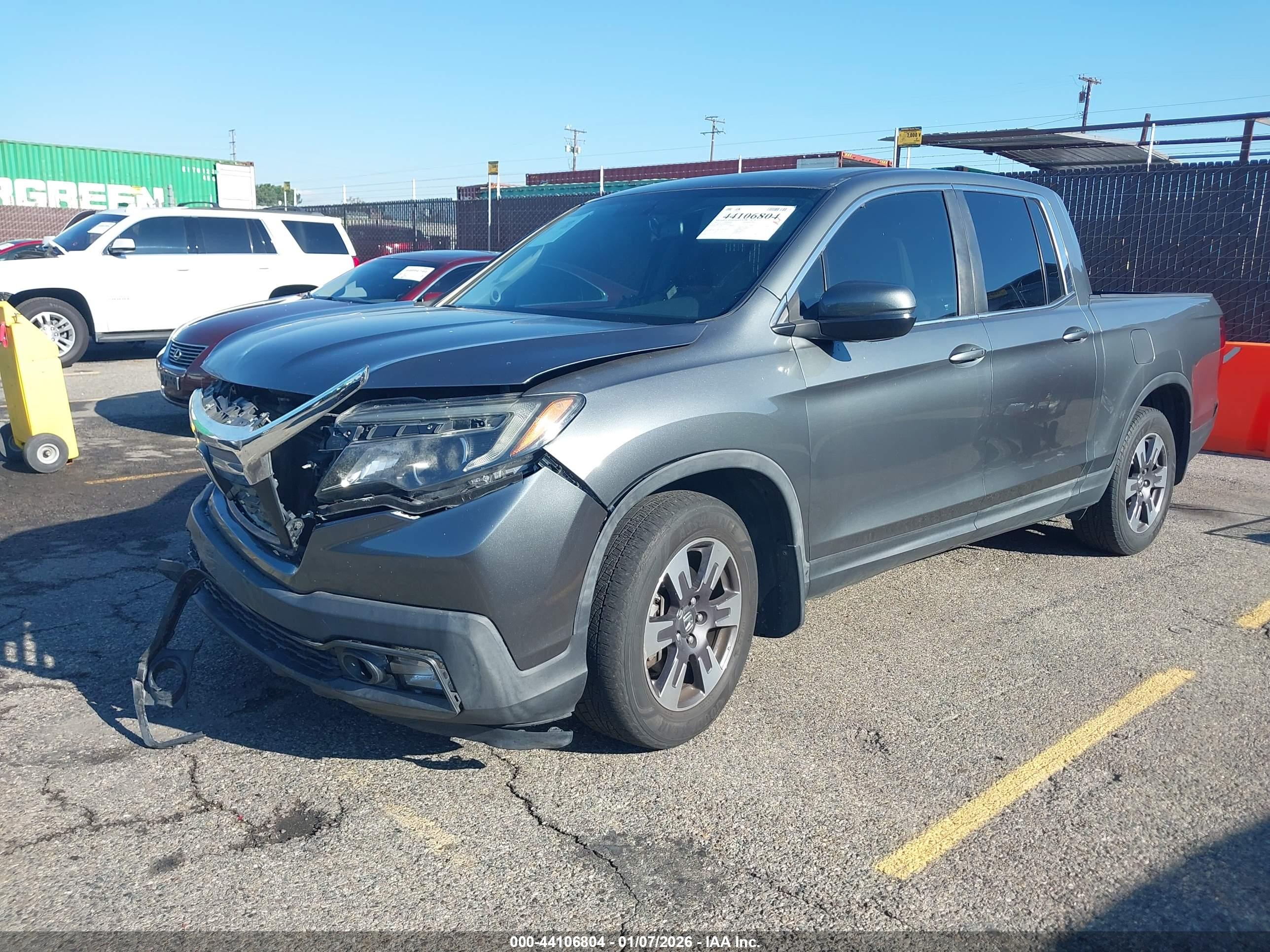 HONDA RIDGELINE image 2
