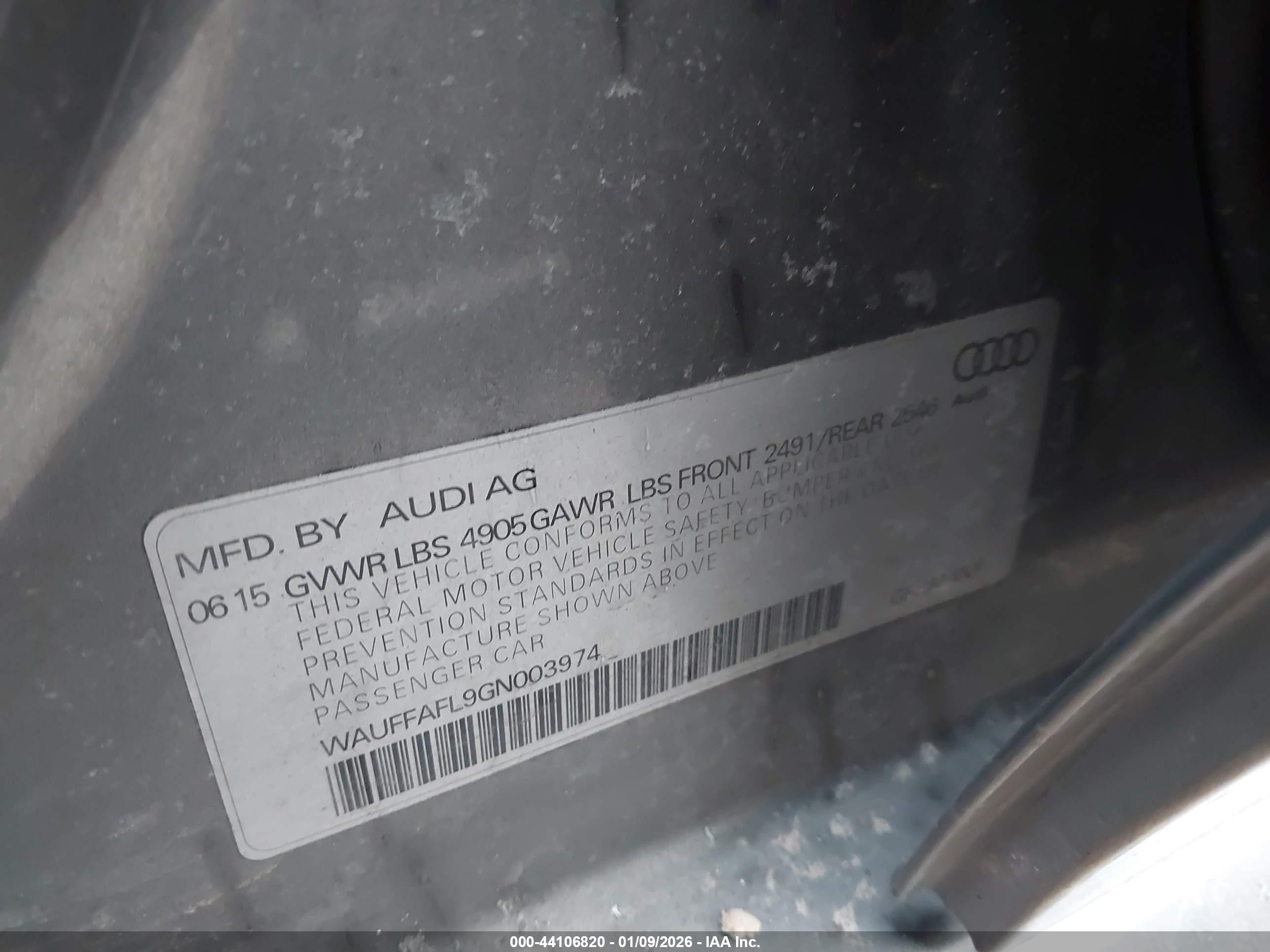 AUDI A4 image 9
