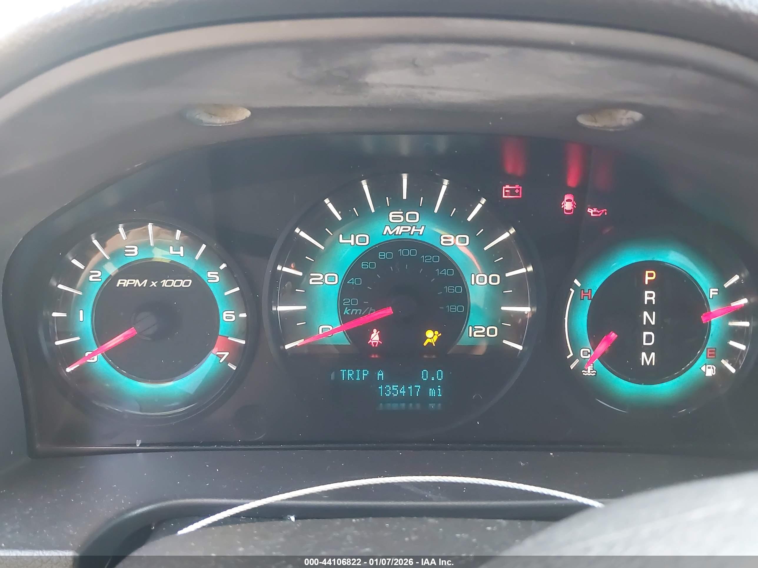FORD FUSION image 7
