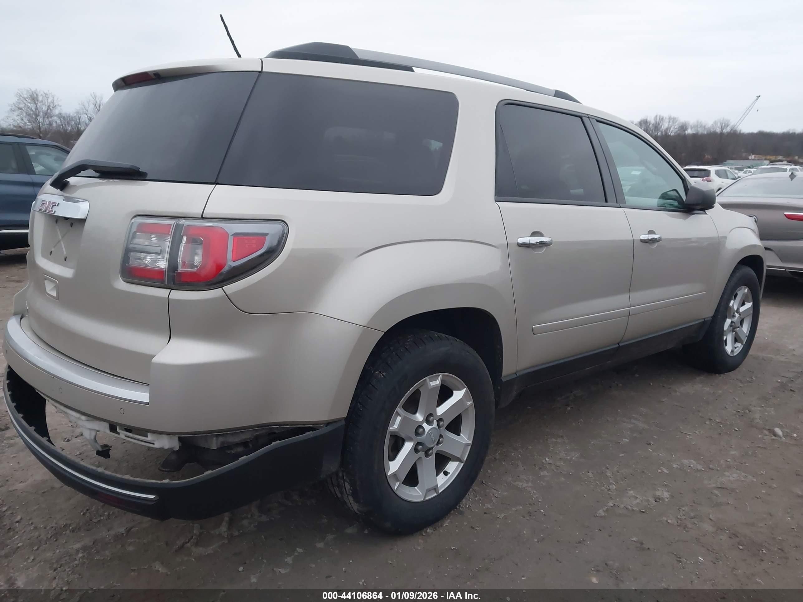 GMC ACADIA image 4