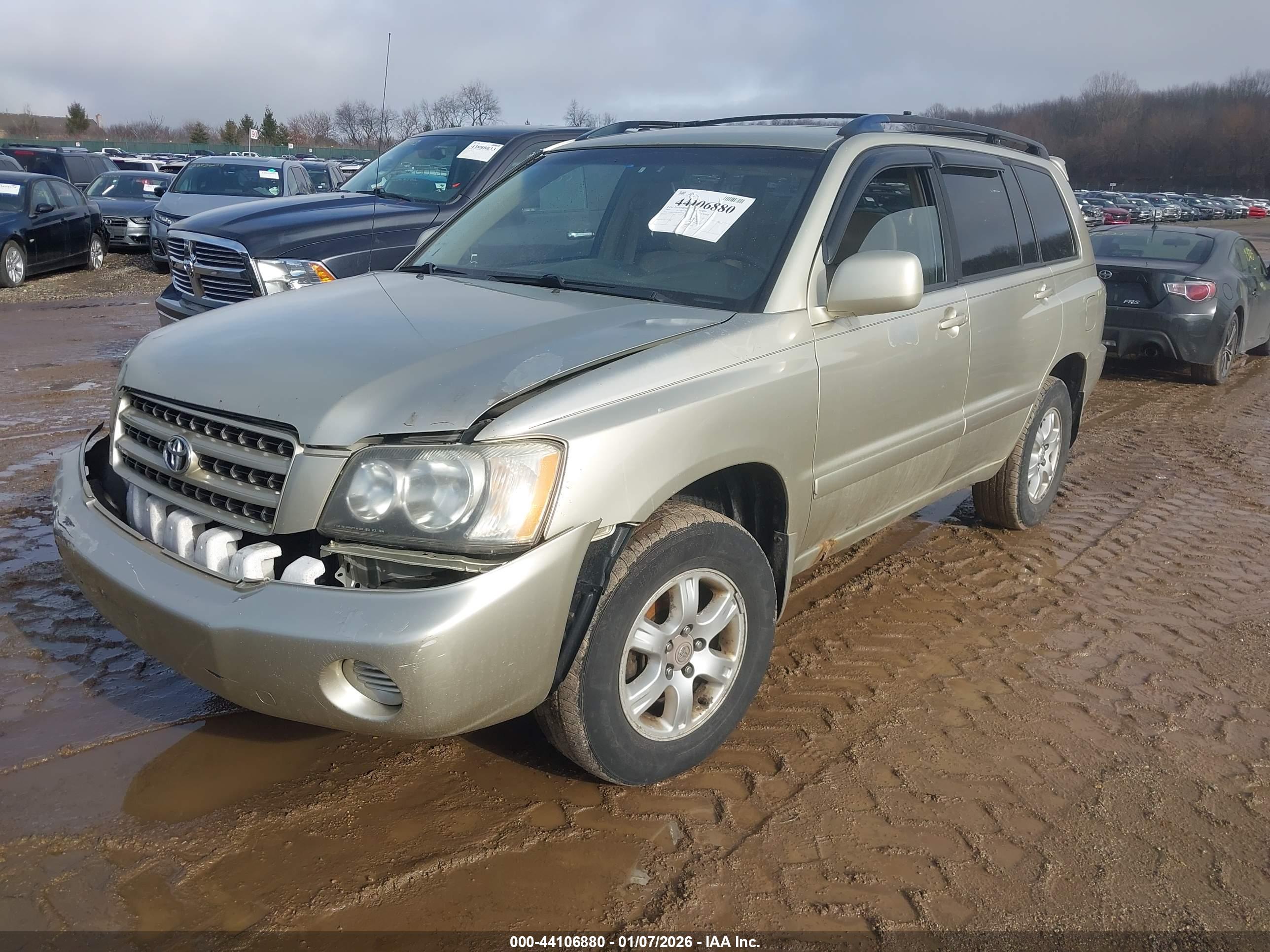 TOYOTA HIGHLANDER image 2