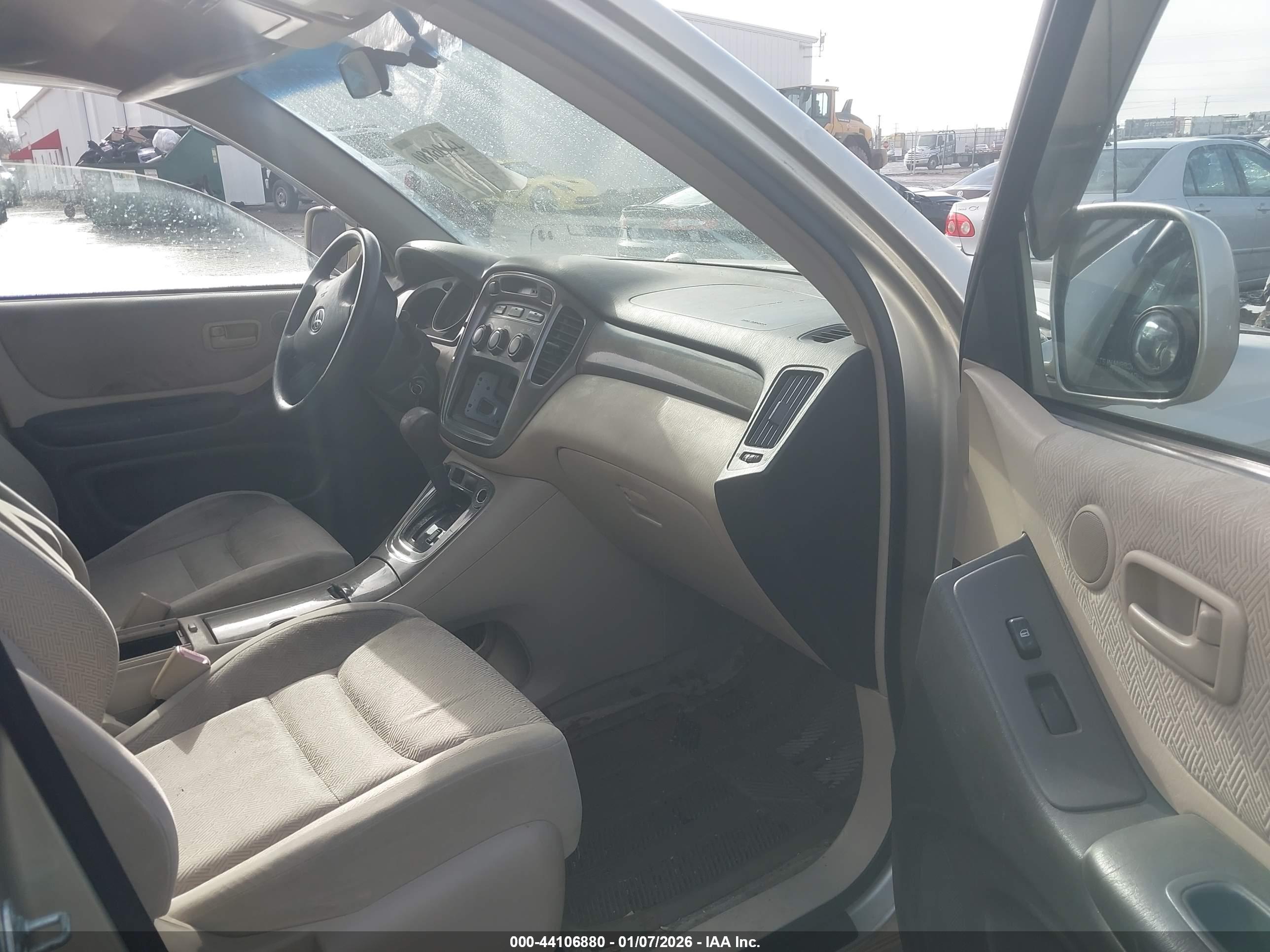 TOYOTA HIGHLANDER image 5