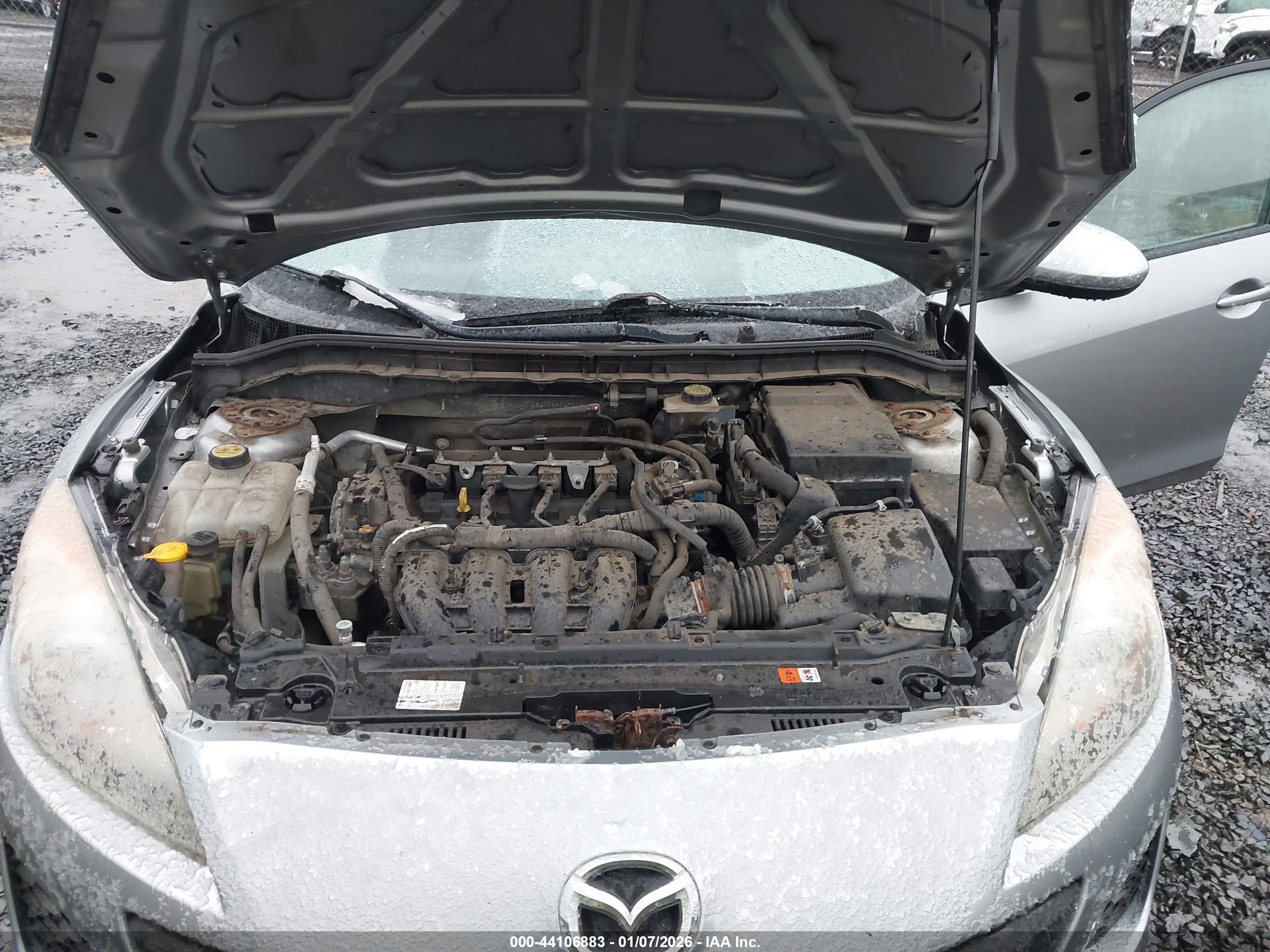 MAZDA MAZDA3 image 10
