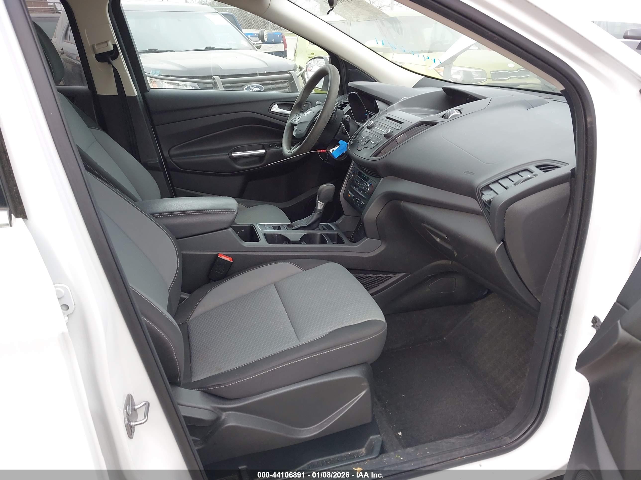 FORD ESCAPE image 5