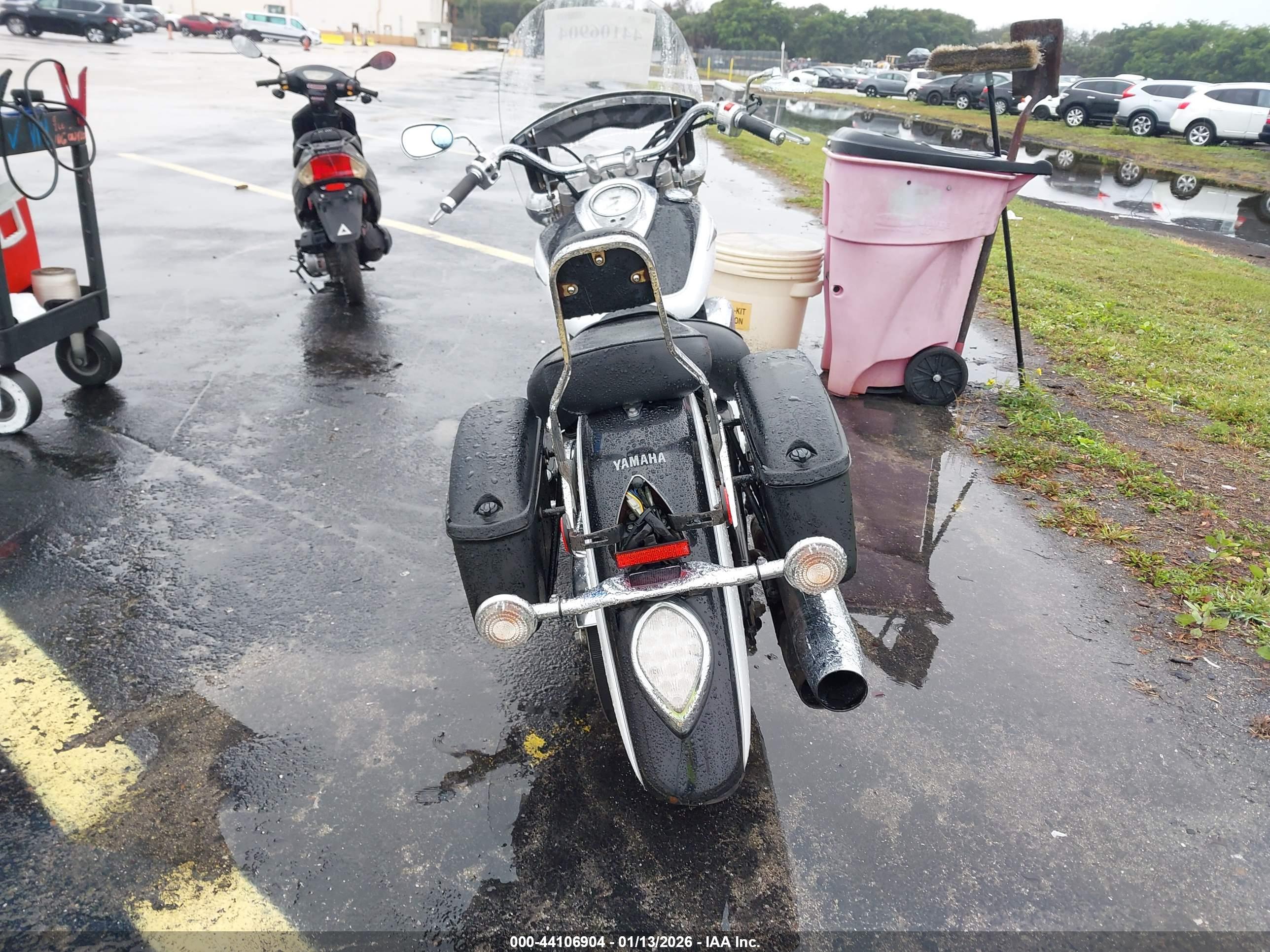 YAMAHA XV1700 image 6