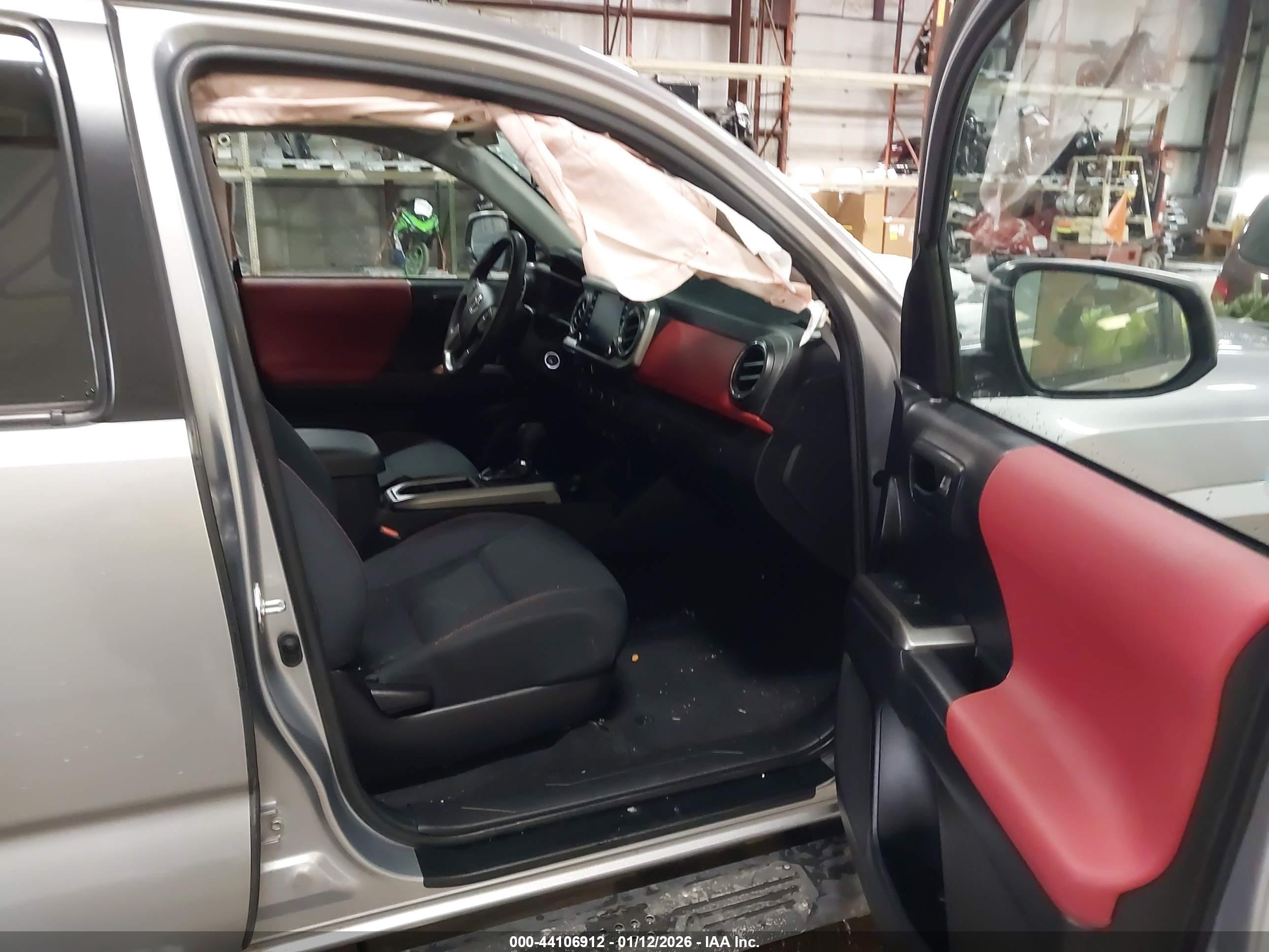 TOYOTA TACOMA image 5