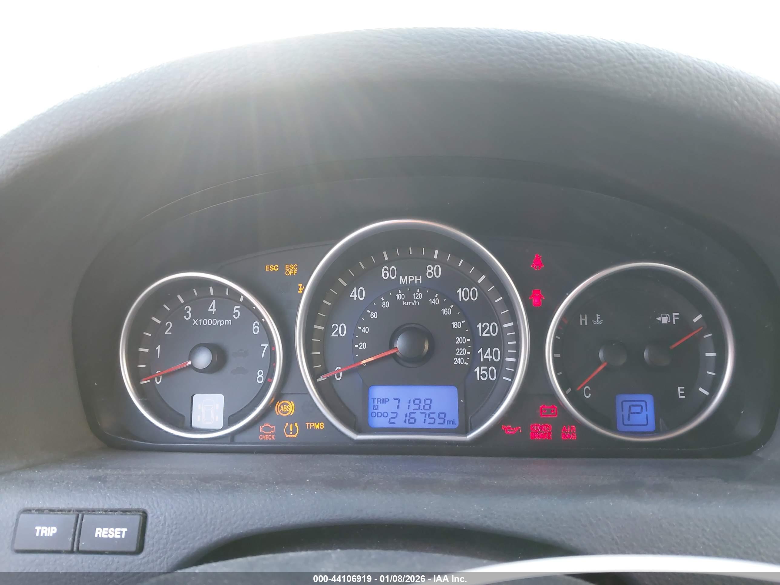 HYUNDAI VERACRUZ image 7