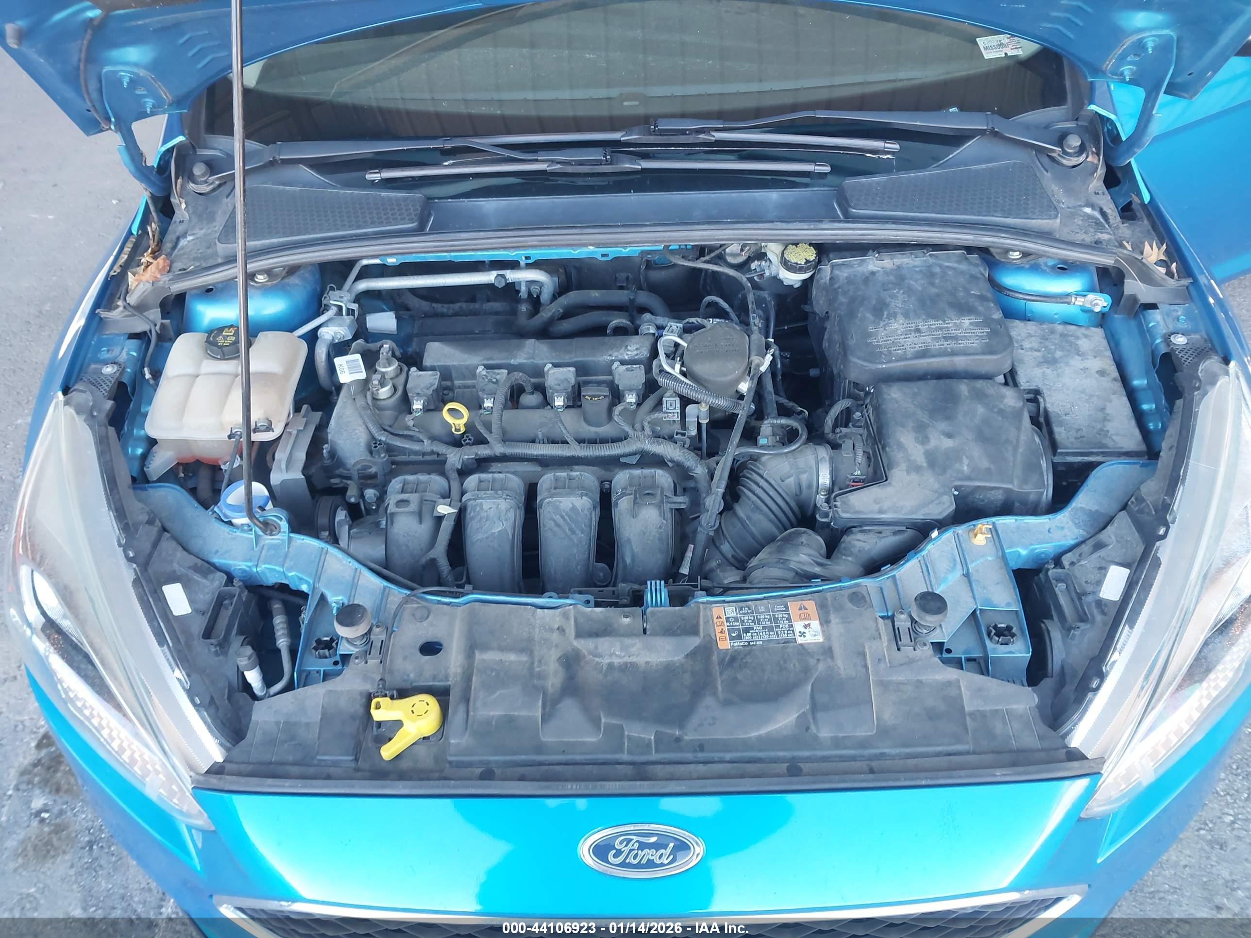 FORD FOCUS image 10