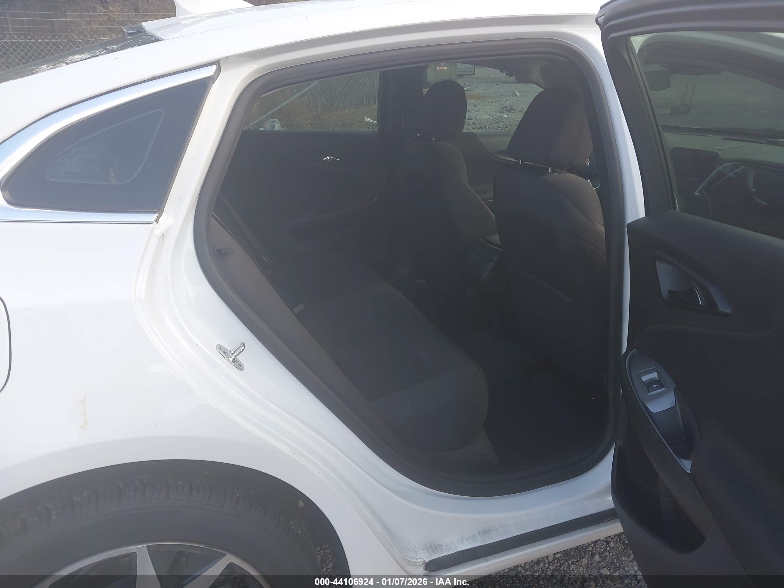 CHEVROLET MALIBU image 8