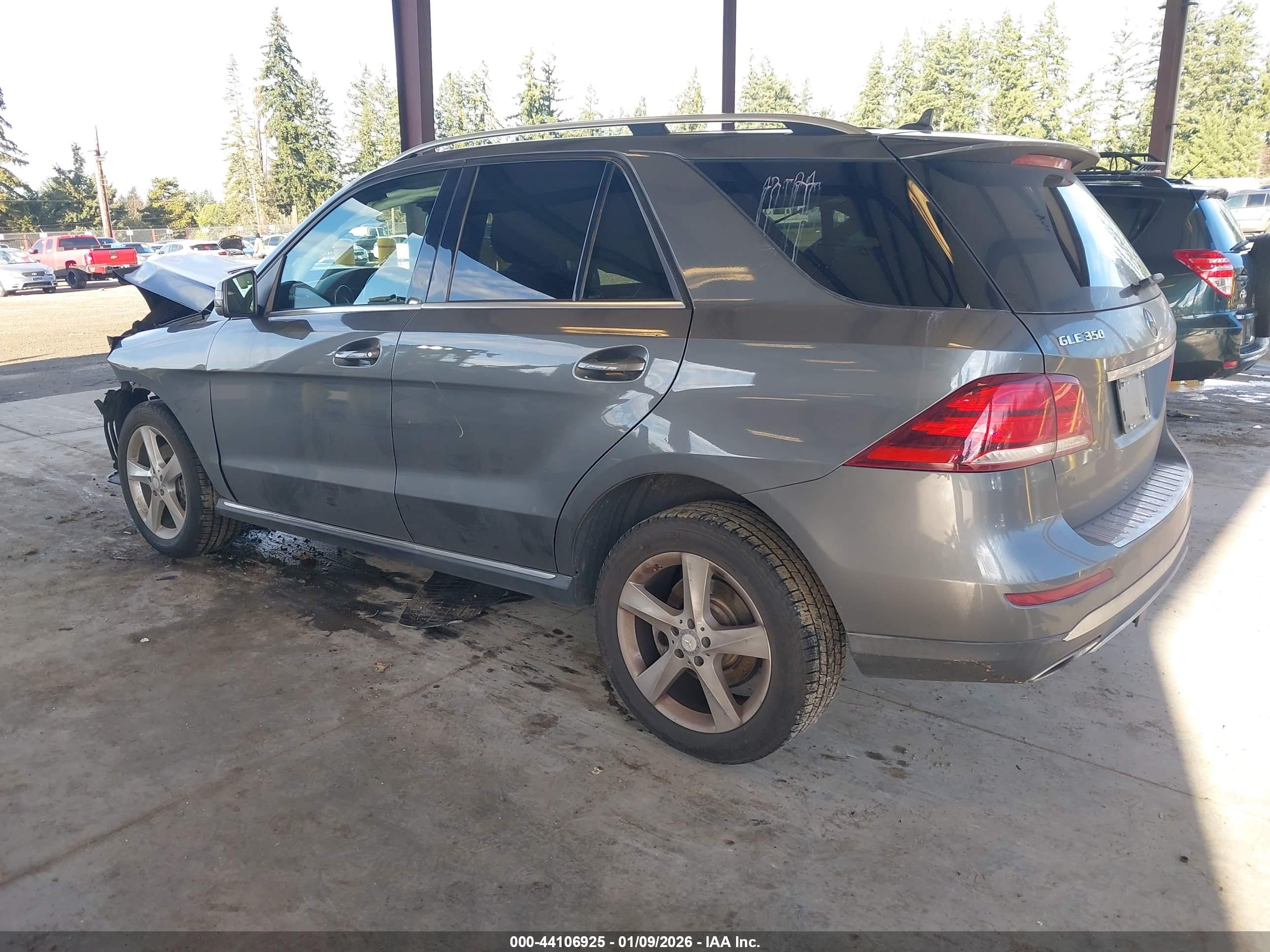 MERCEDES-BENZ GLE image 3