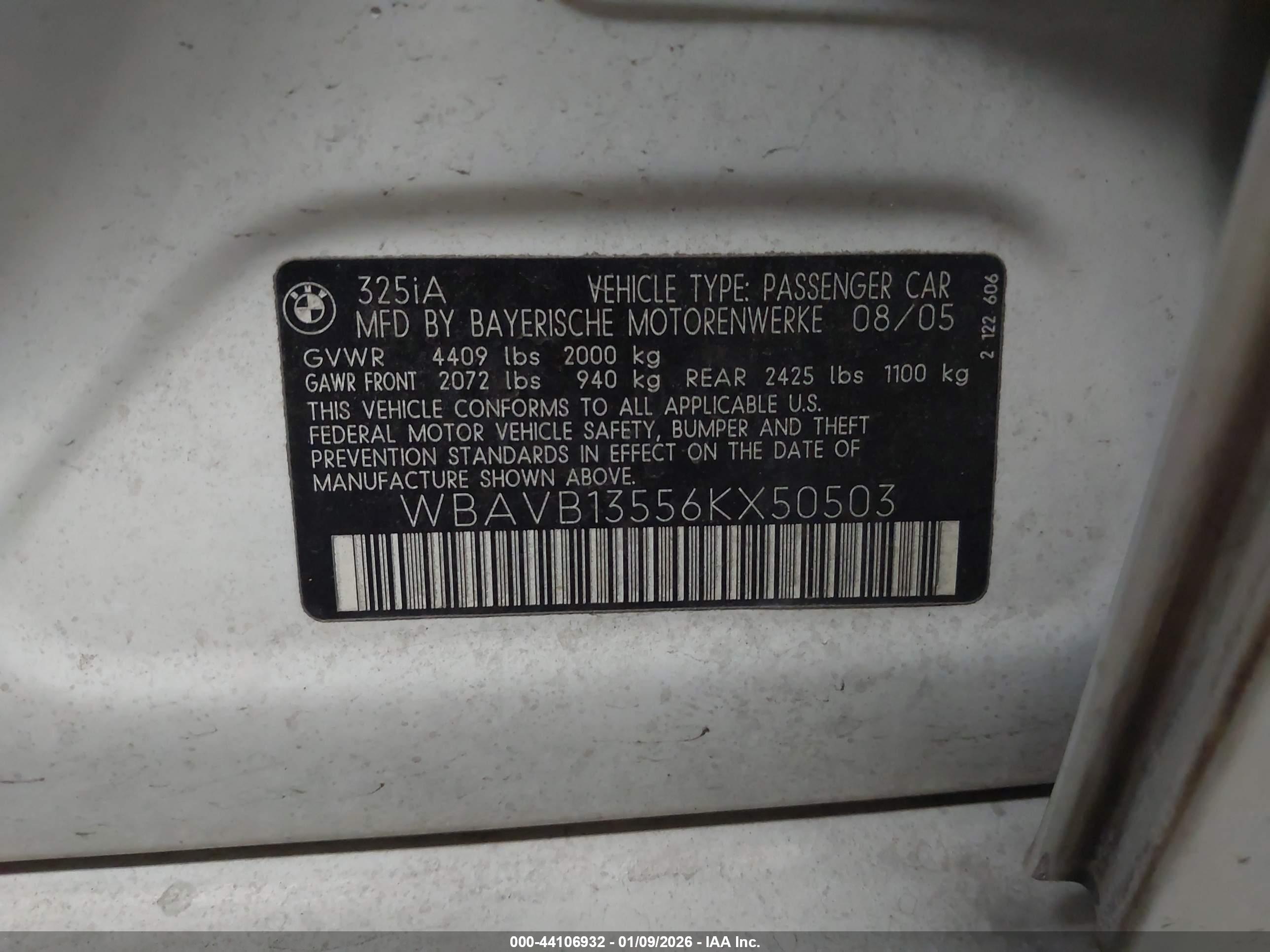 BMW 325I image 9