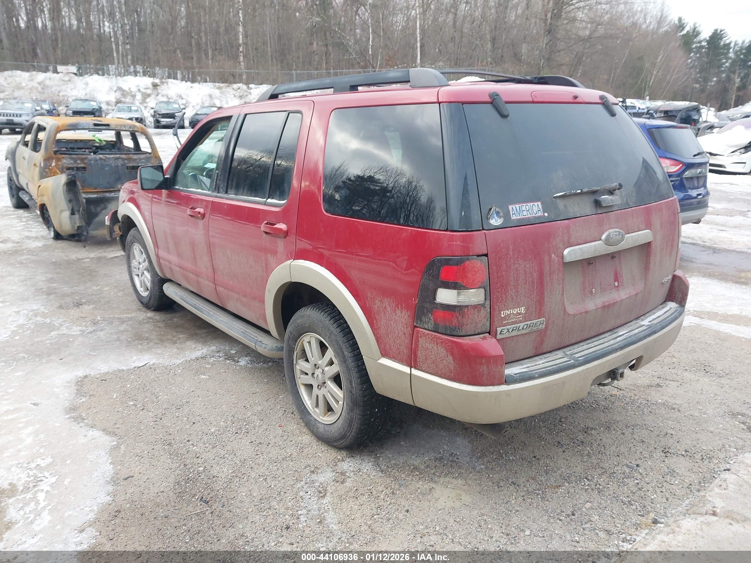 FORD EXPLORER image 3