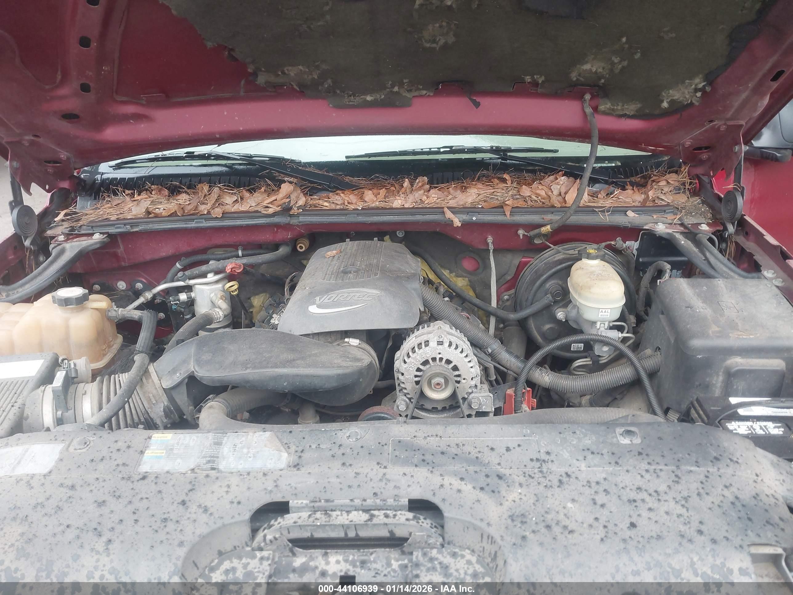CHEVROLET SILVERADO image 10