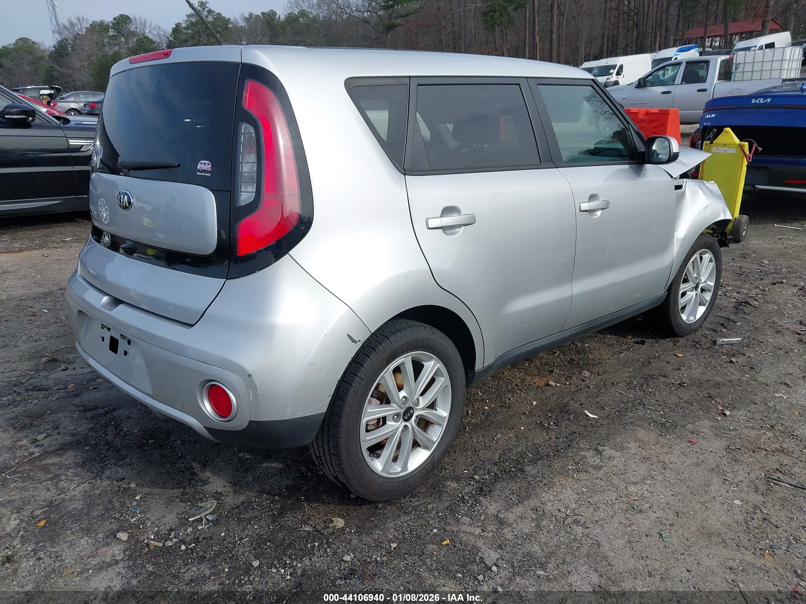 KIA SOUL image 4