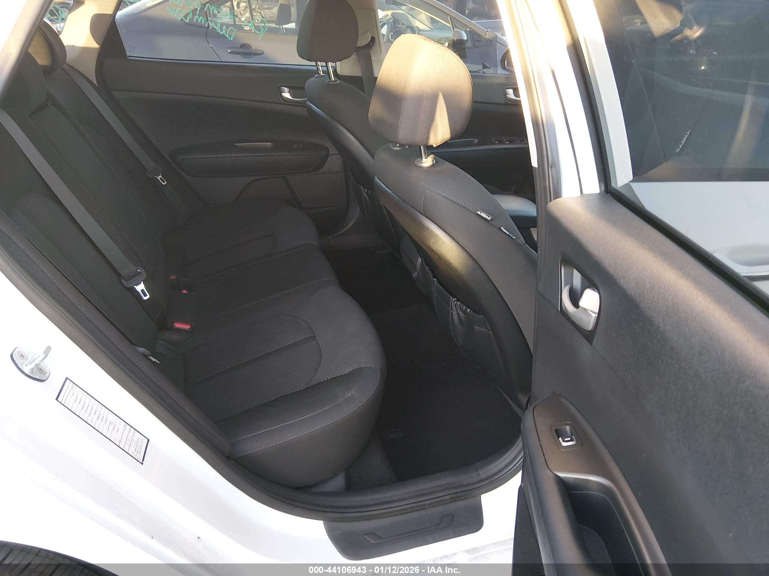 KIA OPTIMA image 8