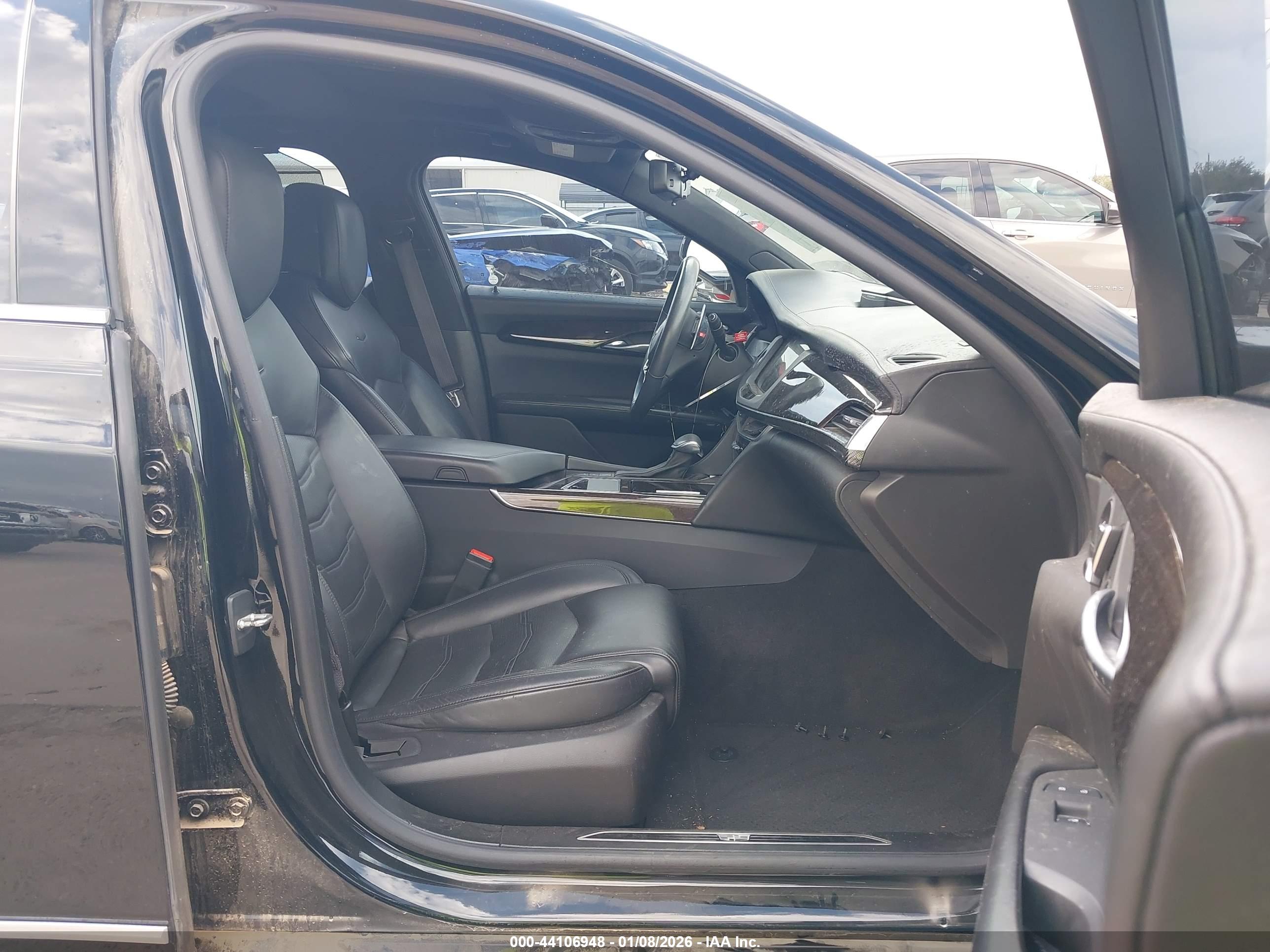 CADILLAC CT6 image 5