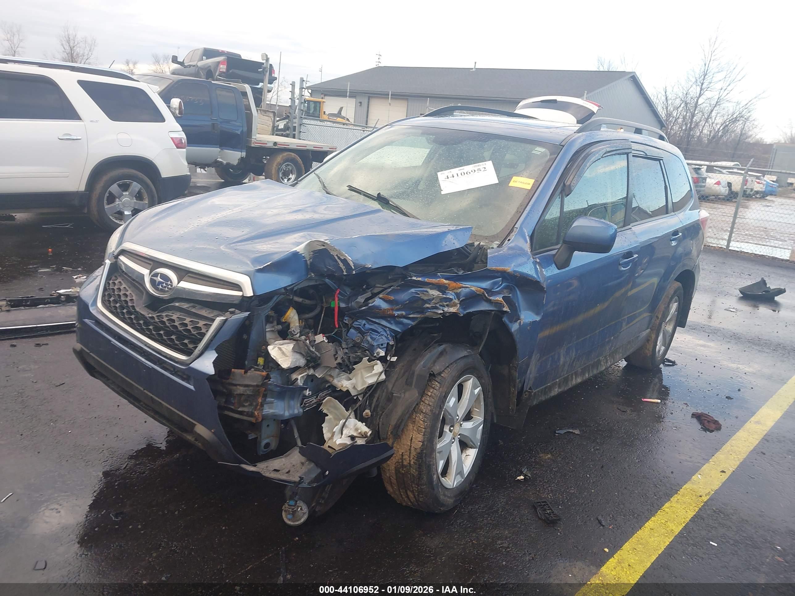 SUBARU FORESTER image 2