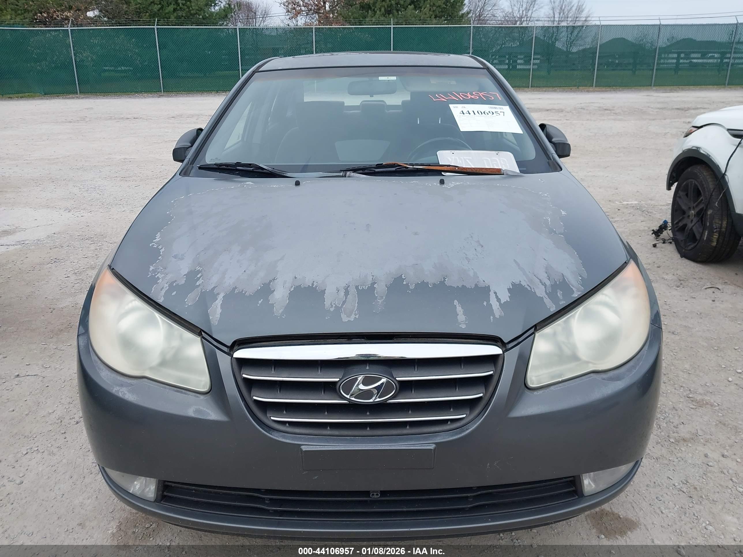 HYUNDAI ELANTRA image 6
