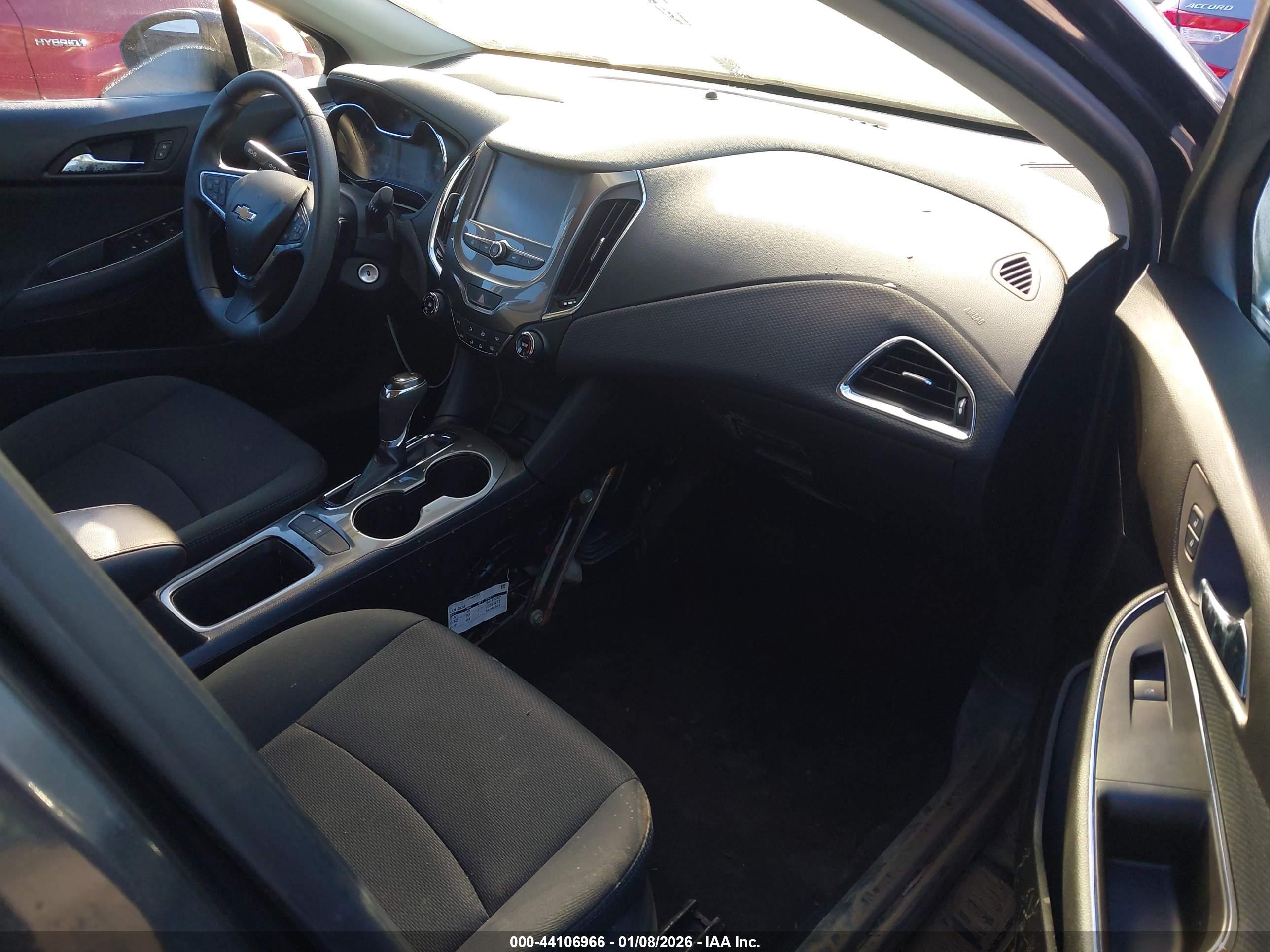 CHEVROLET CRUZE image 5