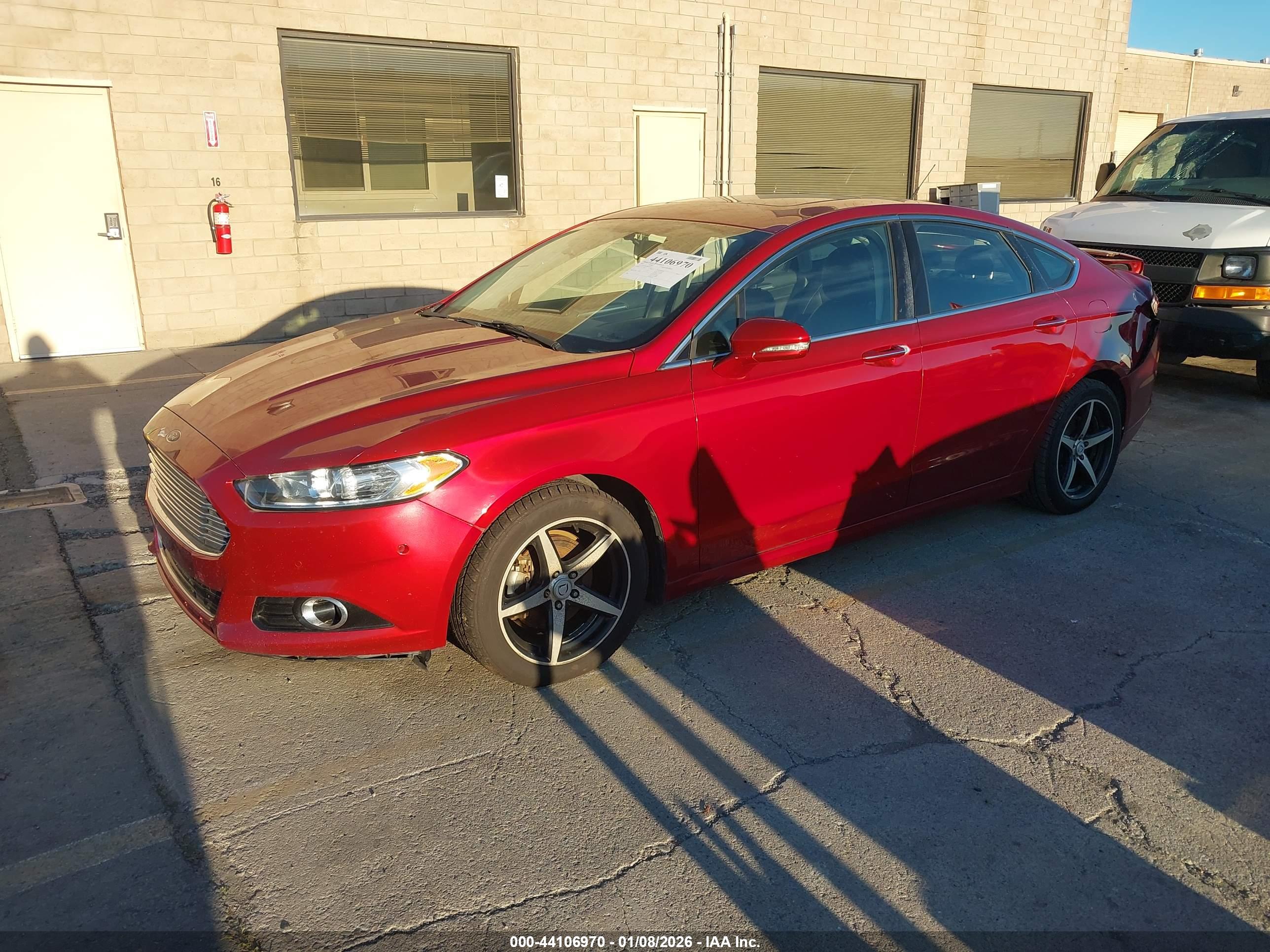 FORD FUSION image 2