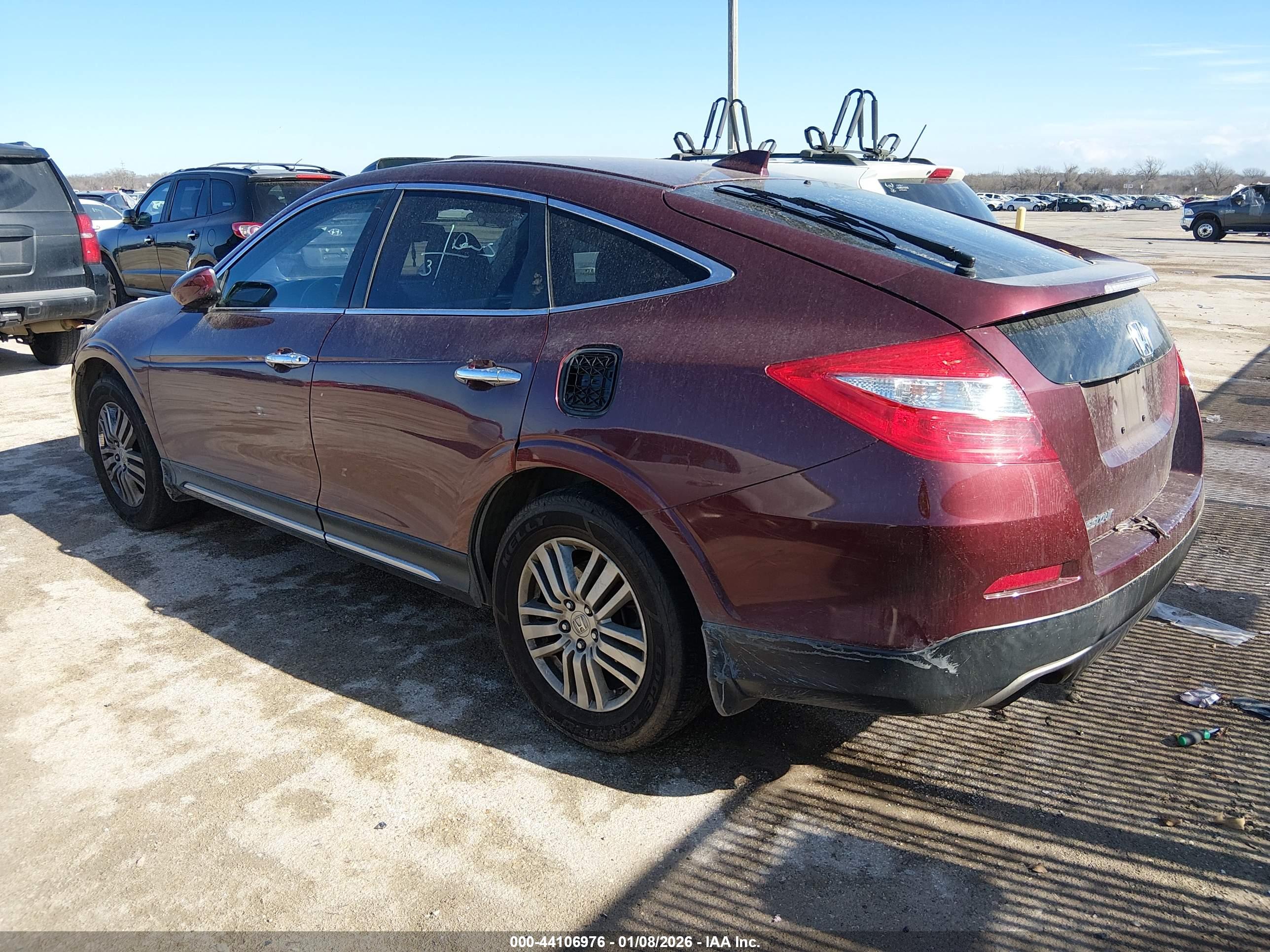 HONDA CROSSTOUR image 3