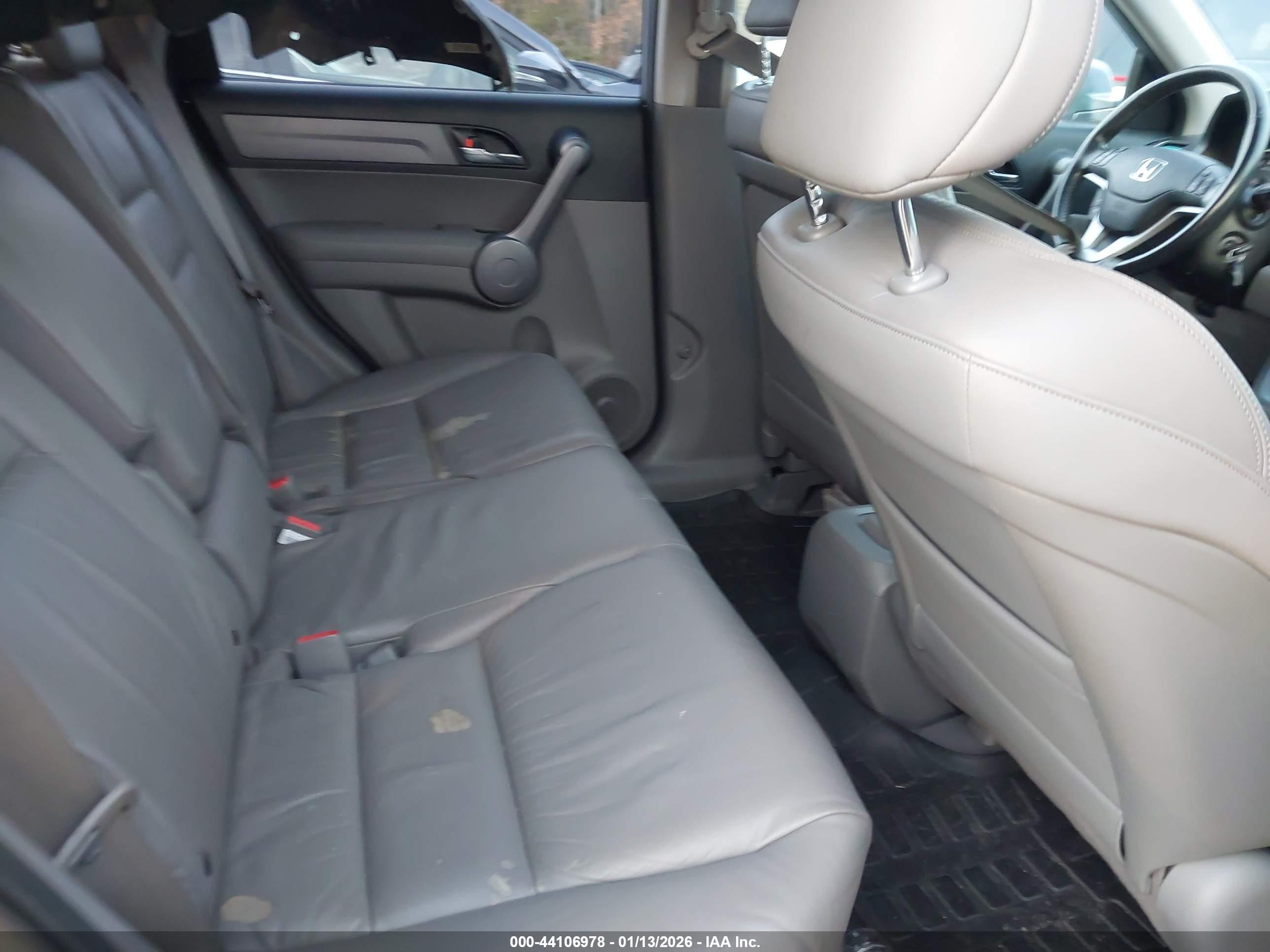 HONDA CR-V image 8