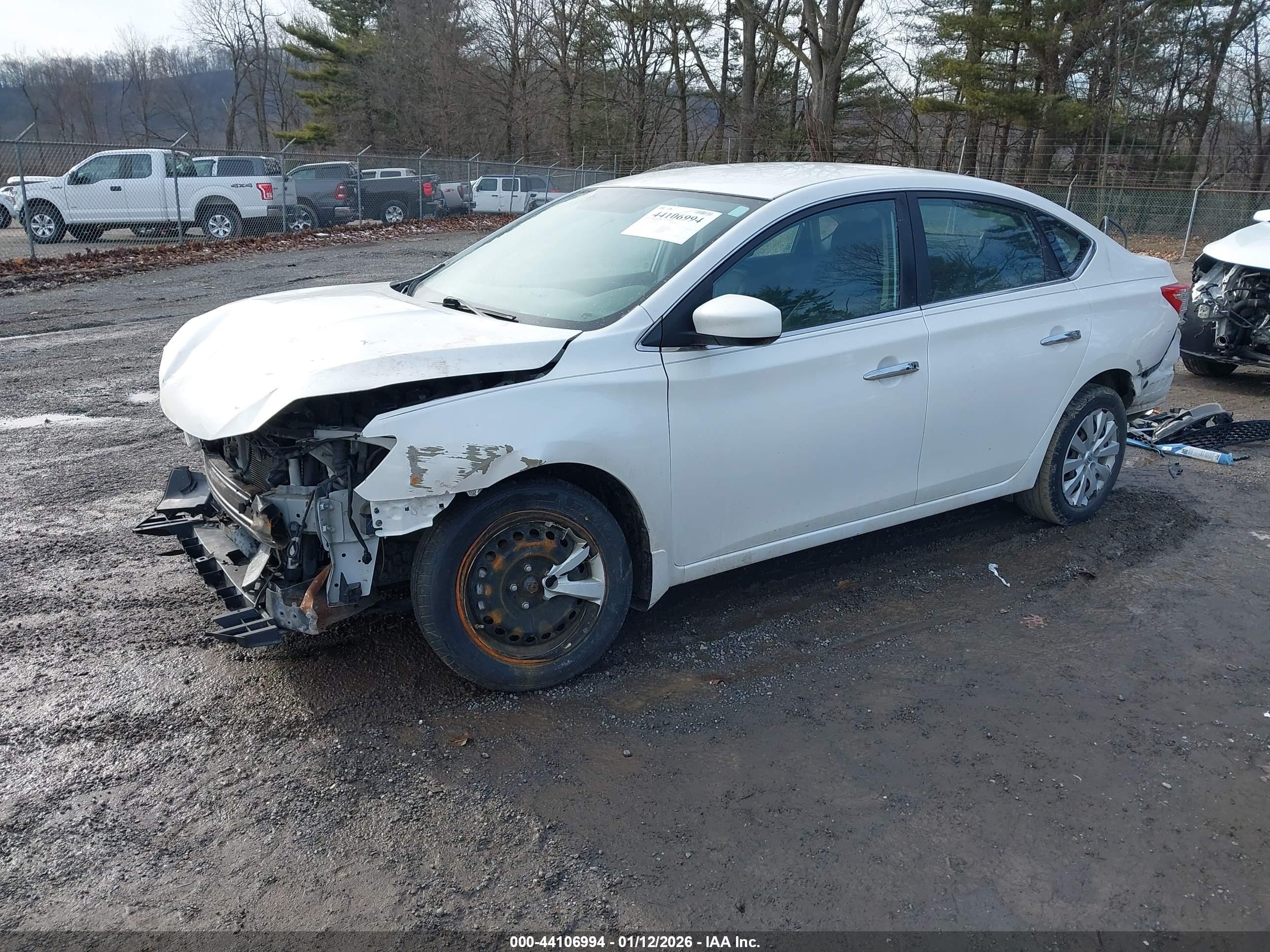 NISSAN SENTRA image 2