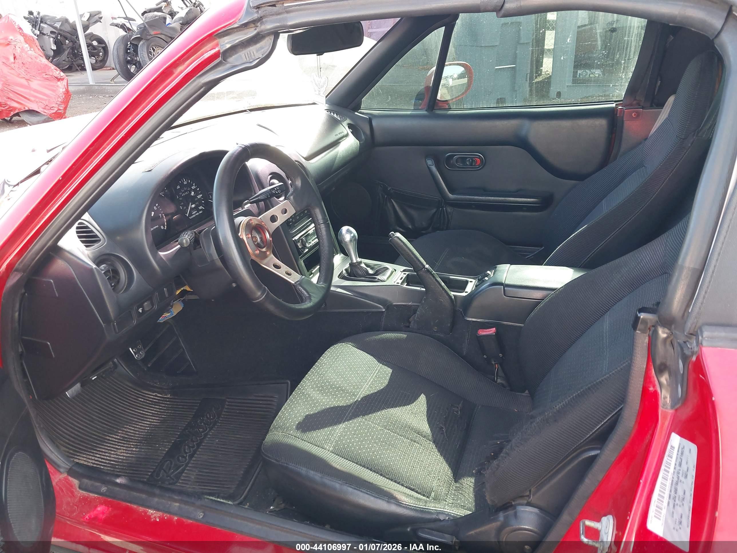 MAZDA MX-5 image 8