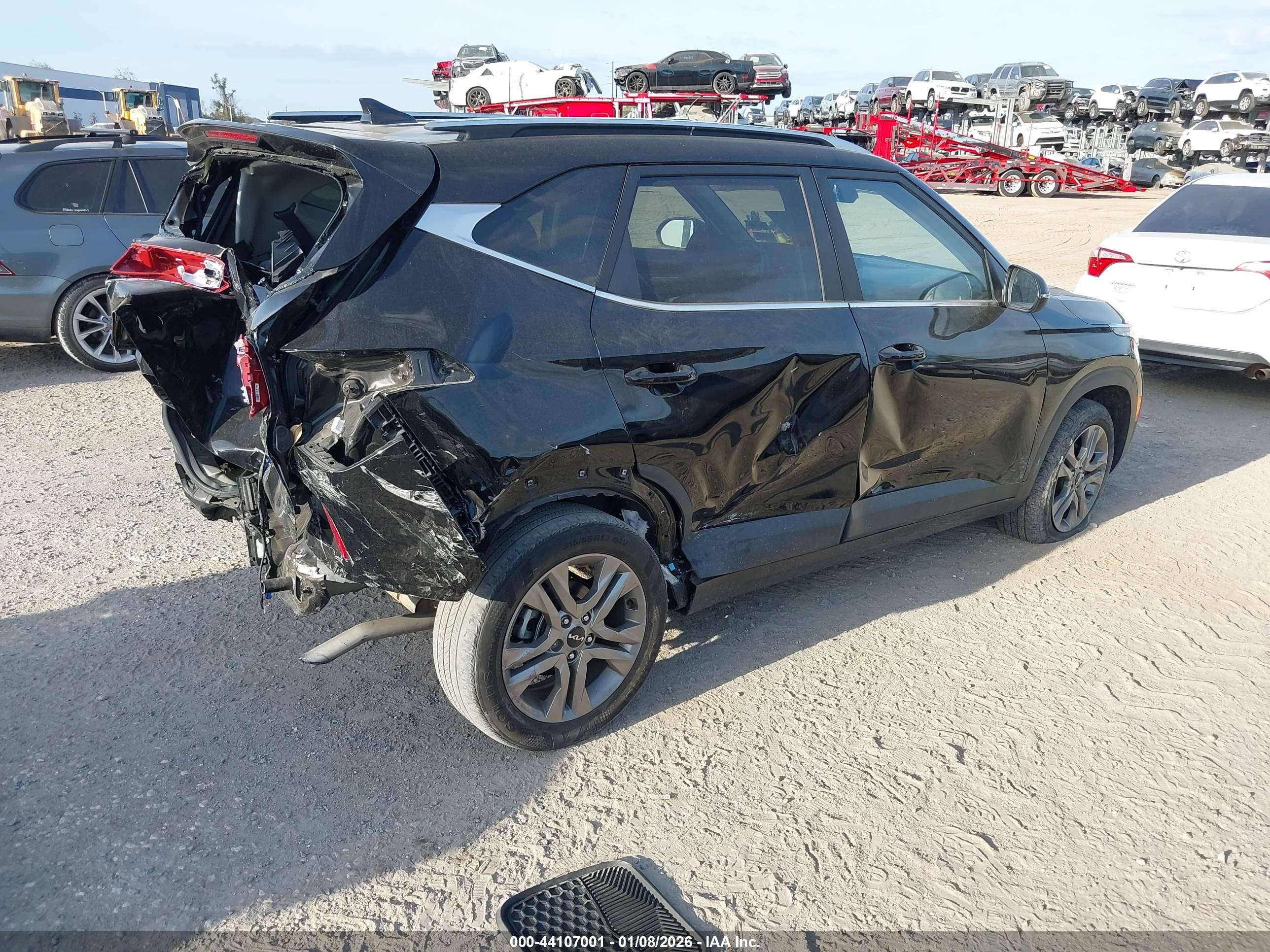 KIA SELTOS image 4