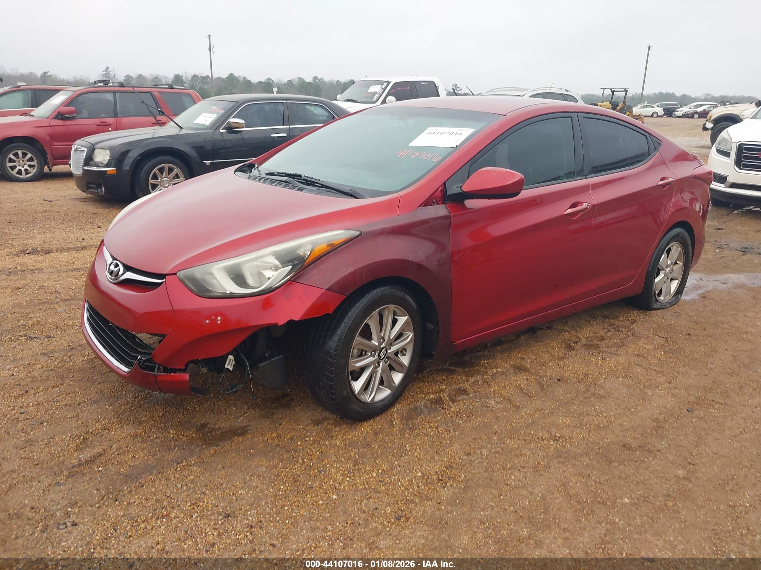 HYUNDAI ELANTRA image 2