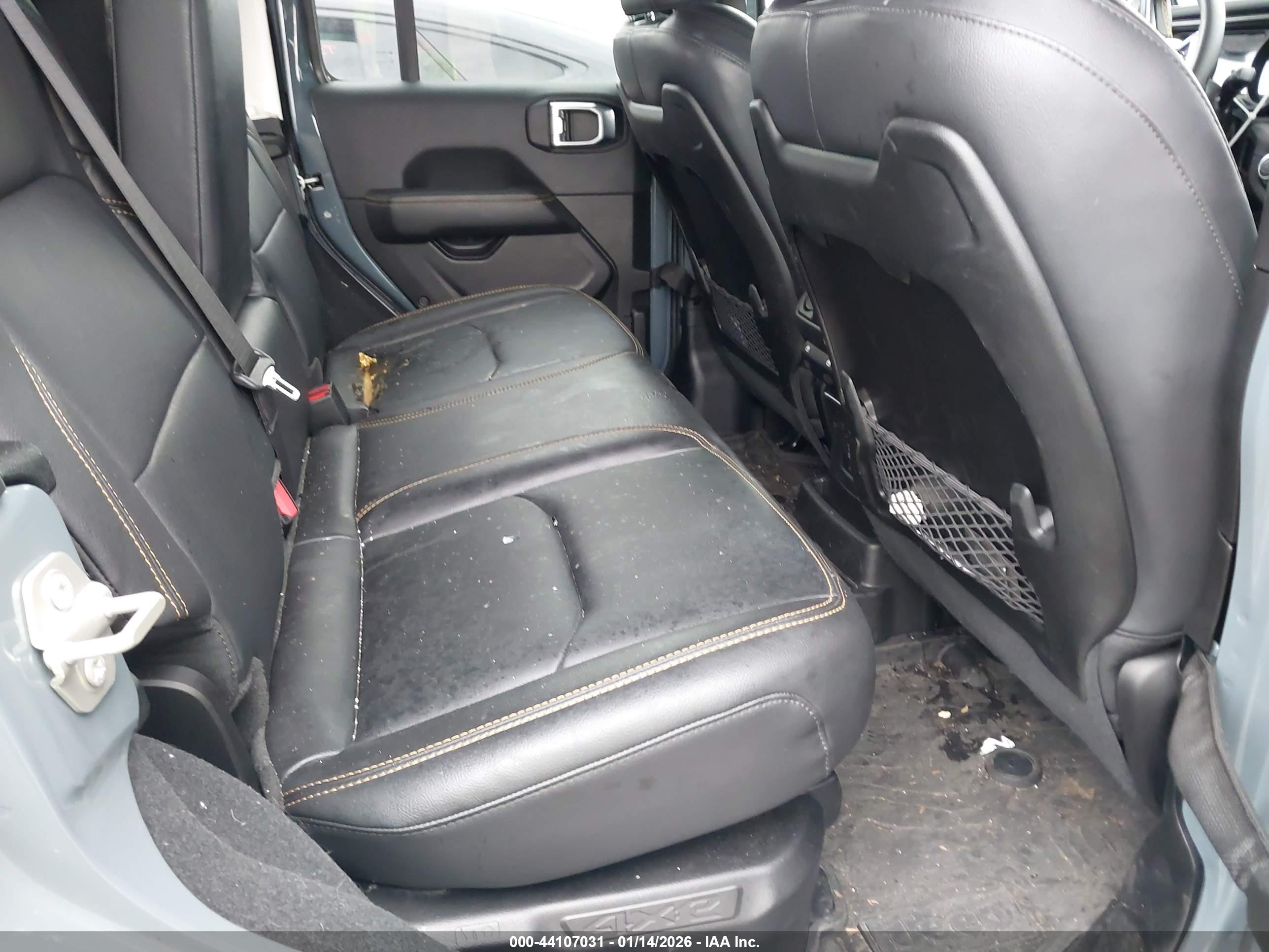 JEEP WRANGLER image 8