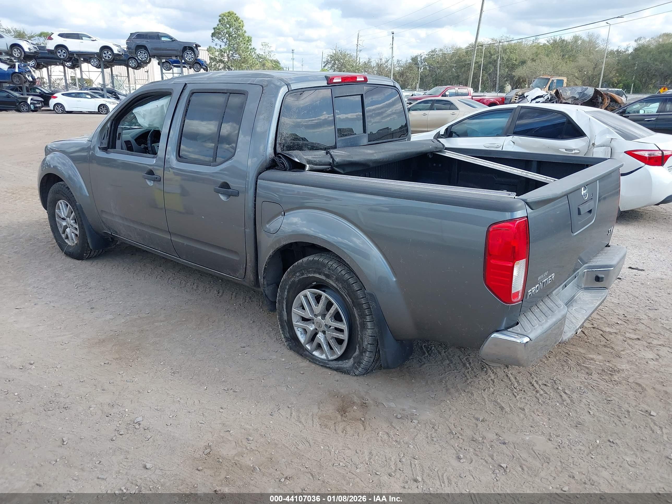 NISSAN FRONTIER image 3