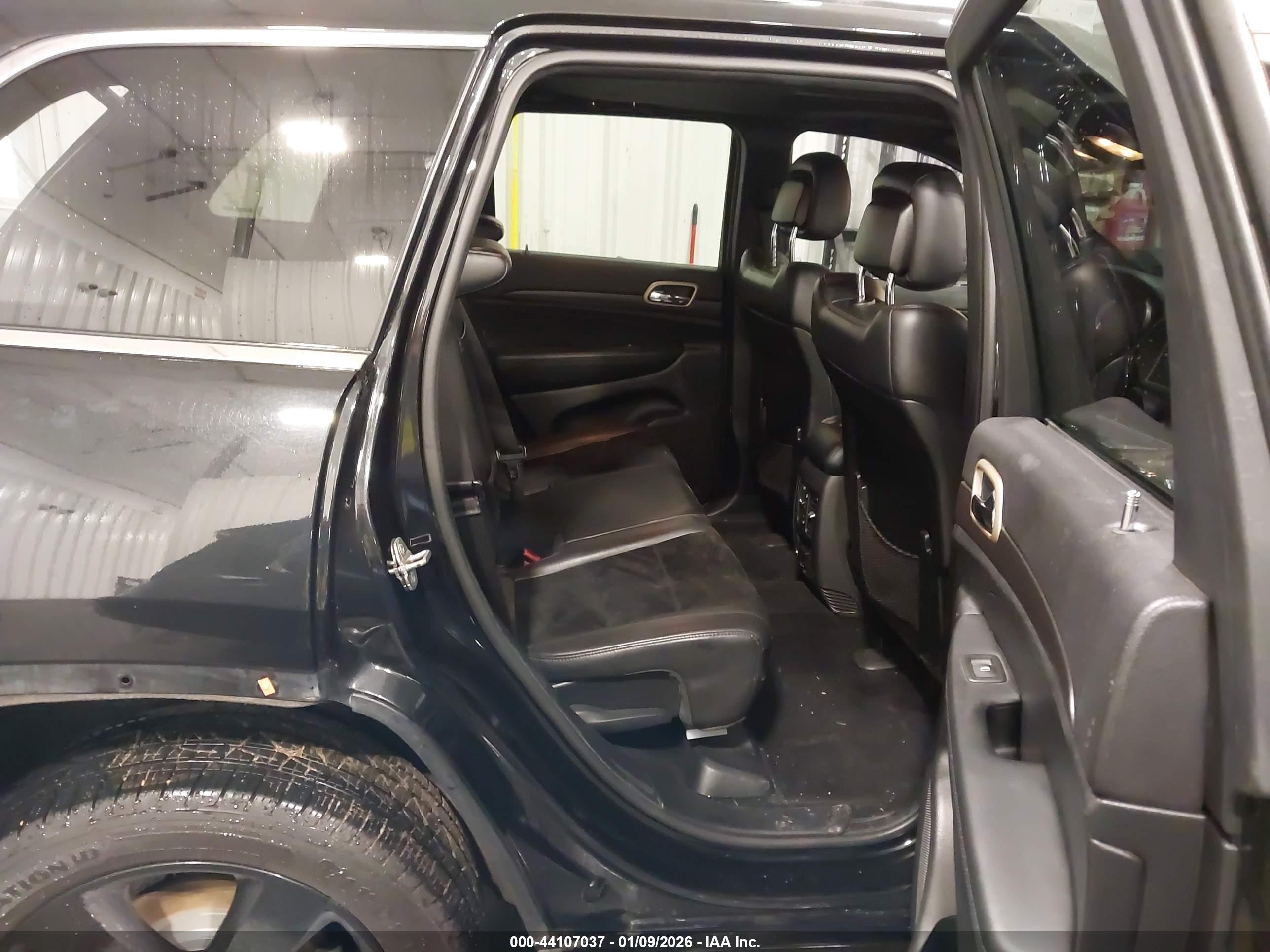JEEP GRAND image 8