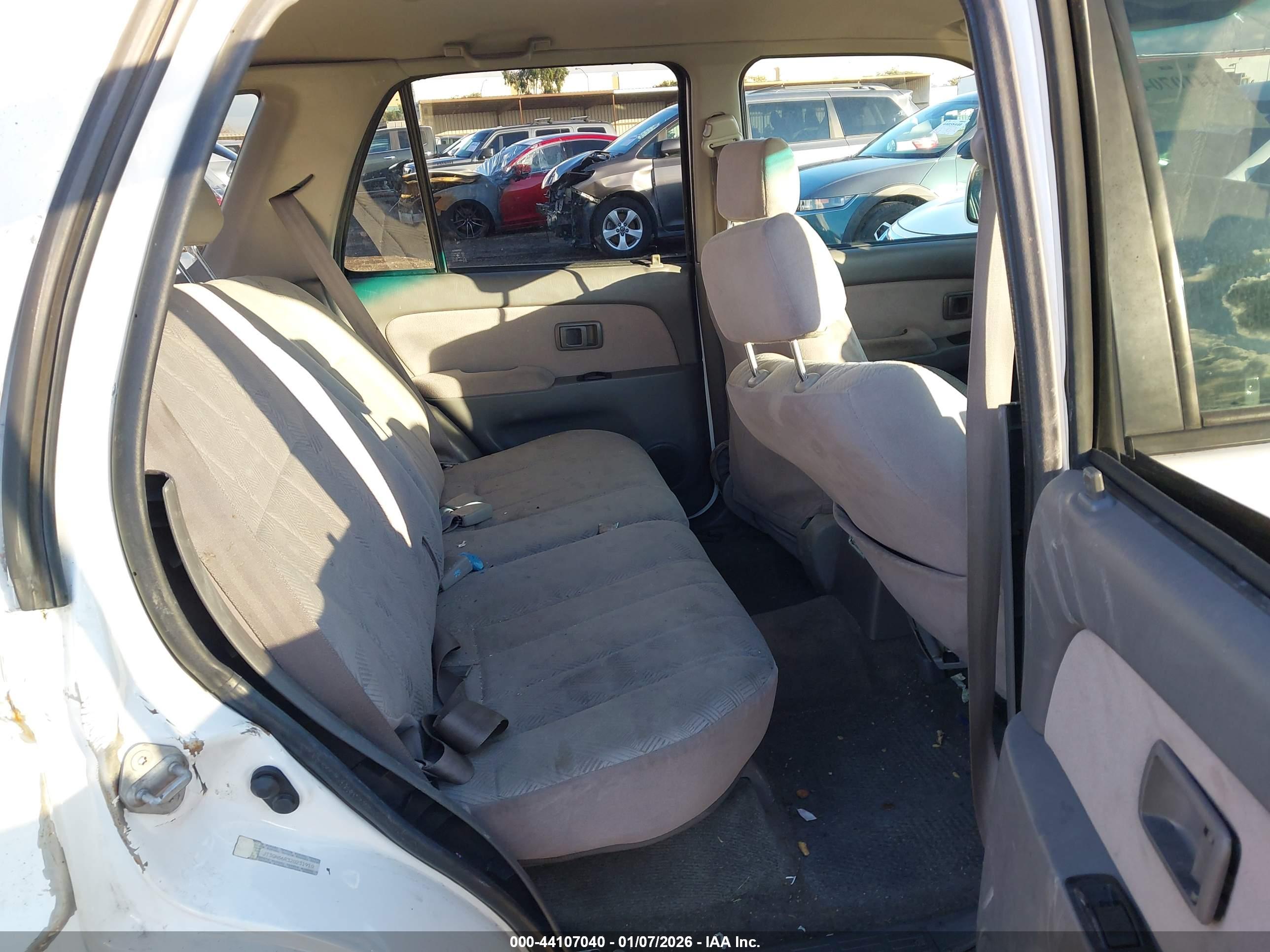 TOYOTA 4RUNNER image 8