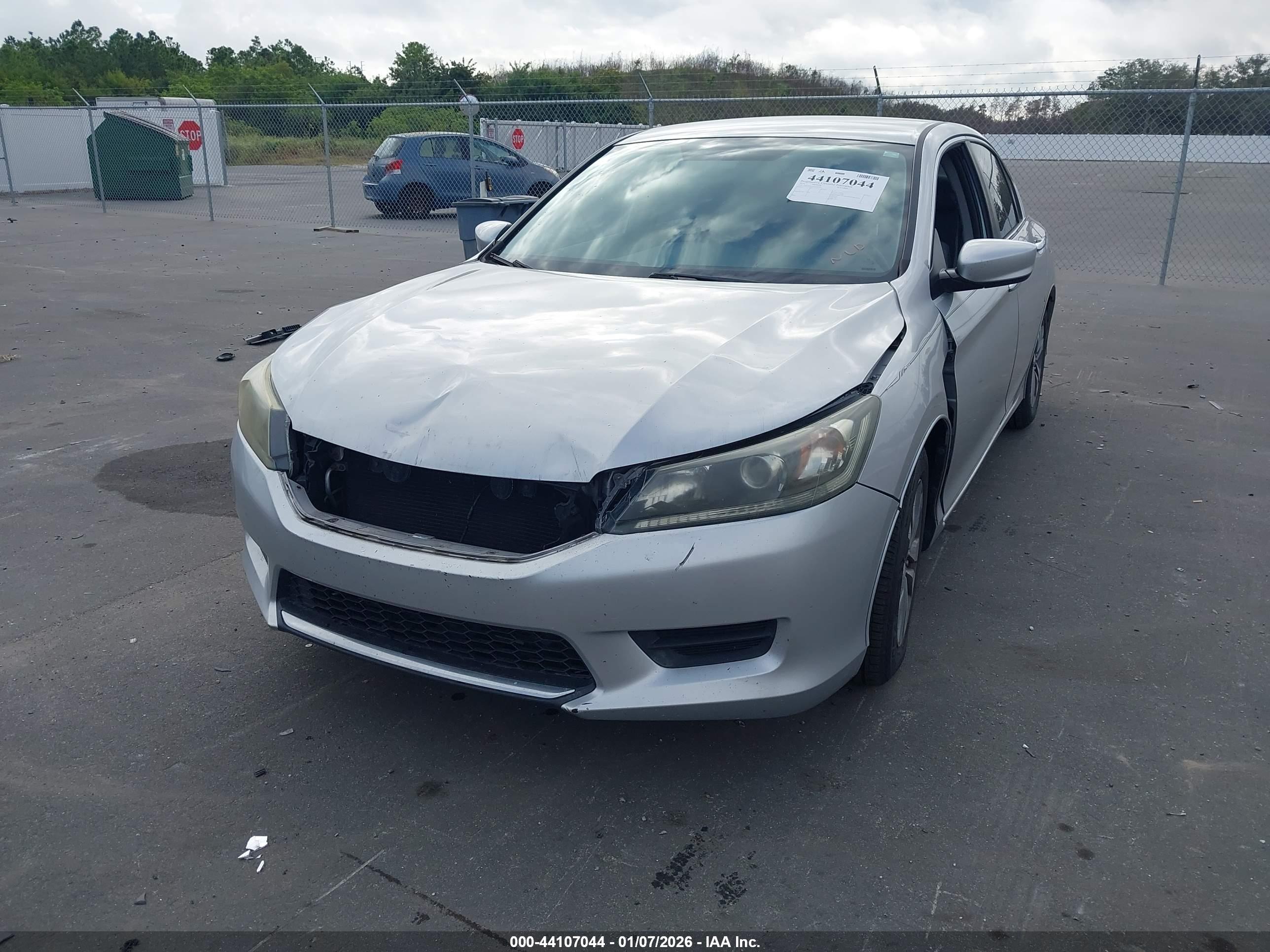 HONDA ACCORD image 2