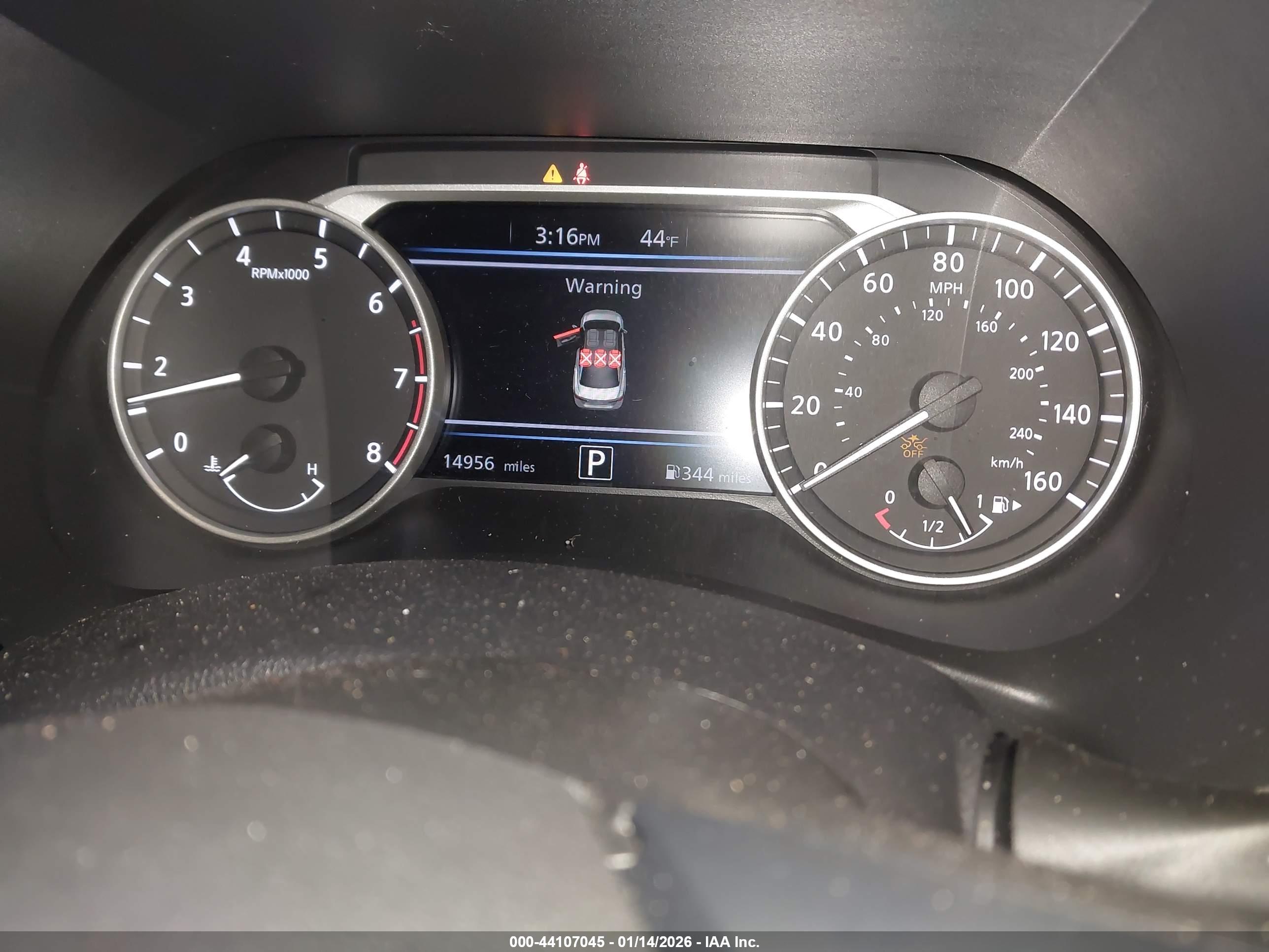 NISSAN SENTRA image 7