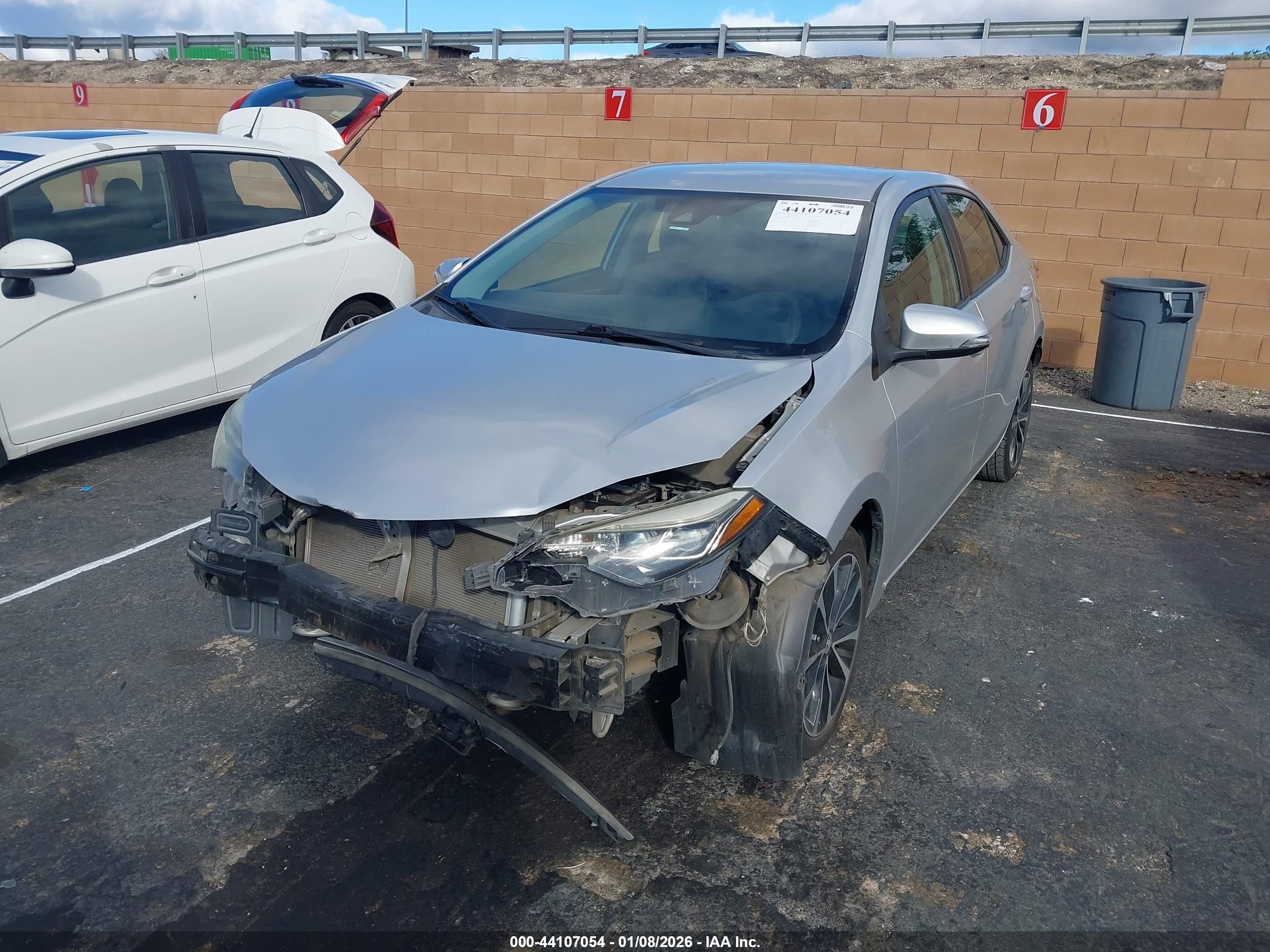 TOYOTA COROLLA image 2