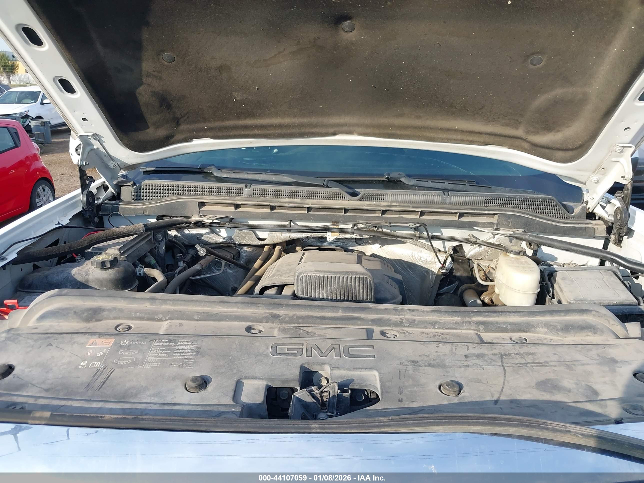 GMC SIERRA image 10