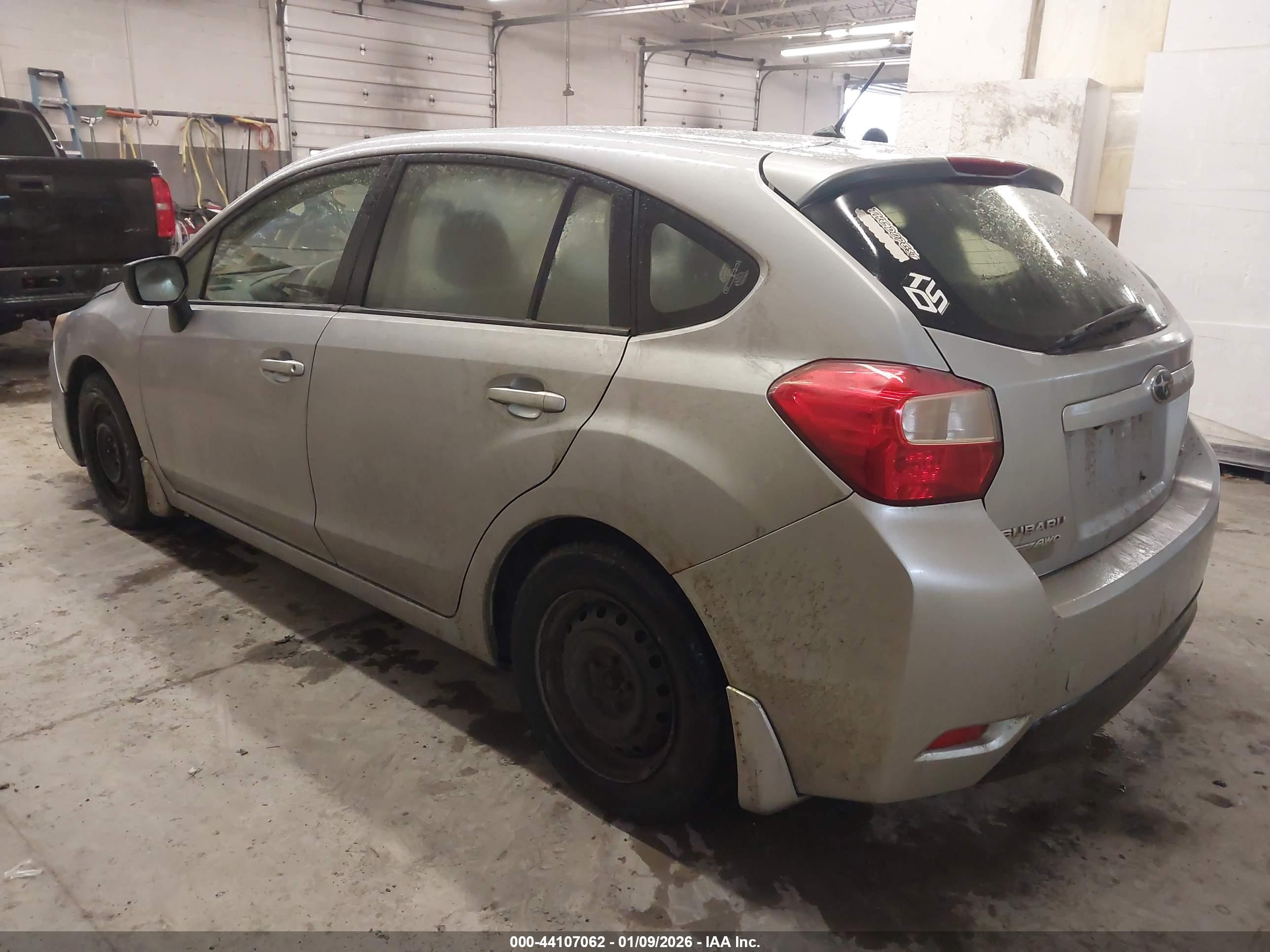 SUBARU IMPREZA image 3