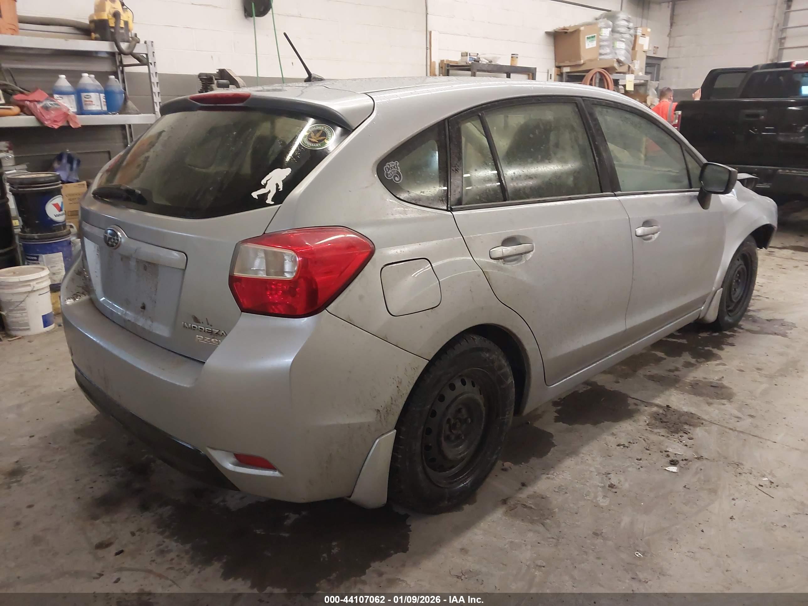 SUBARU IMPREZA image 4