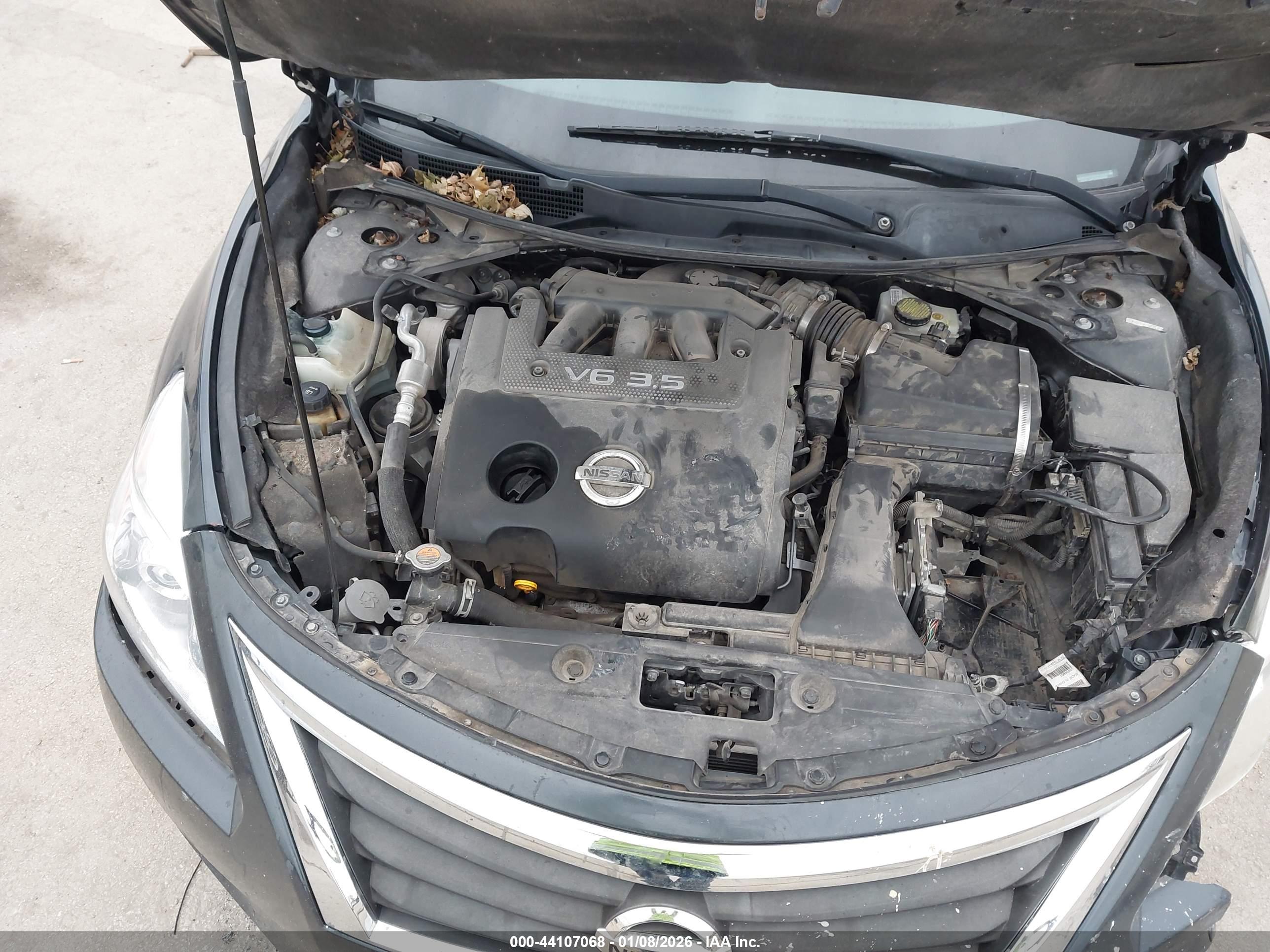 NISSAN ALTIMA image 10