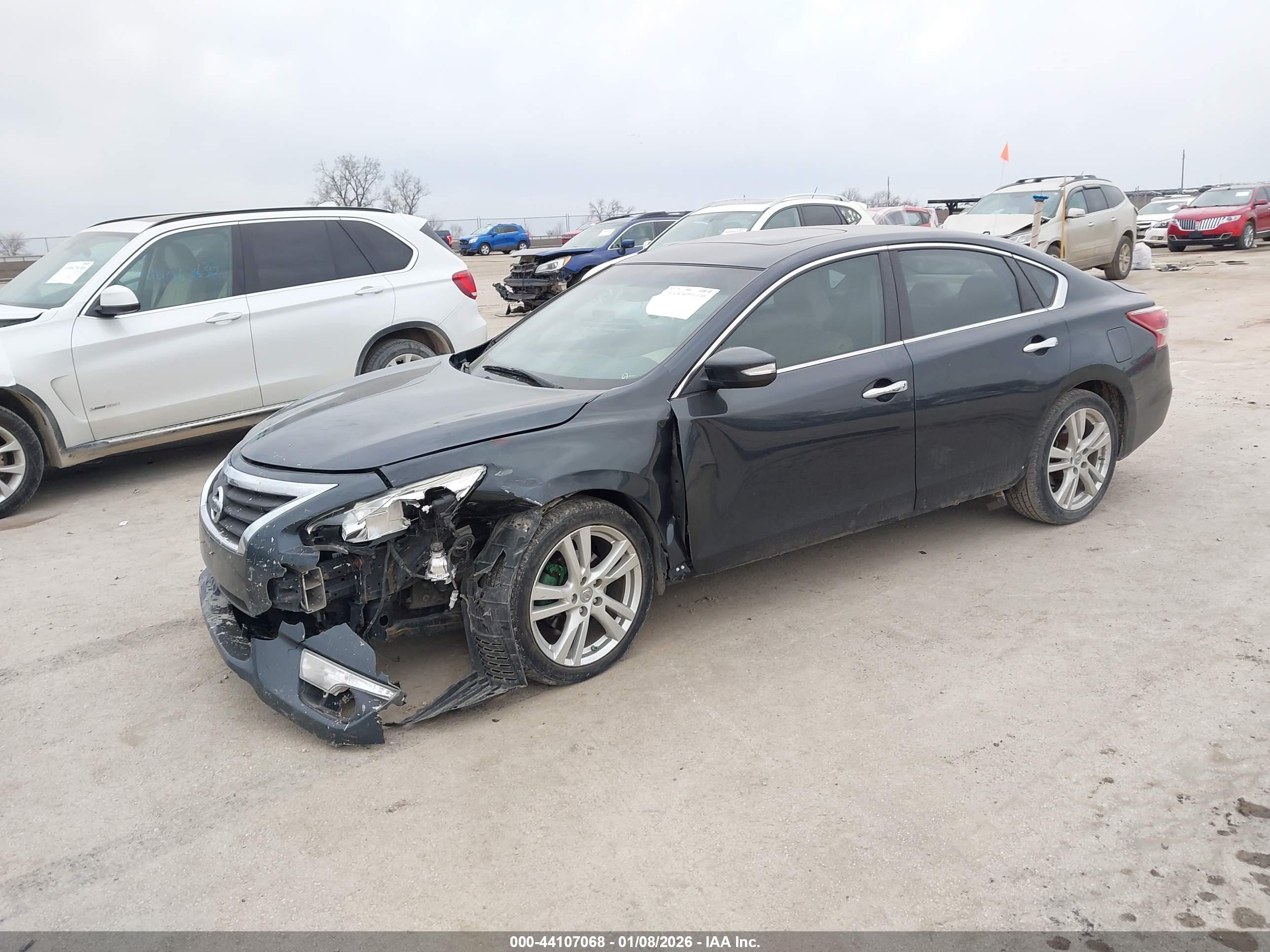 NISSAN ALTIMA image 2