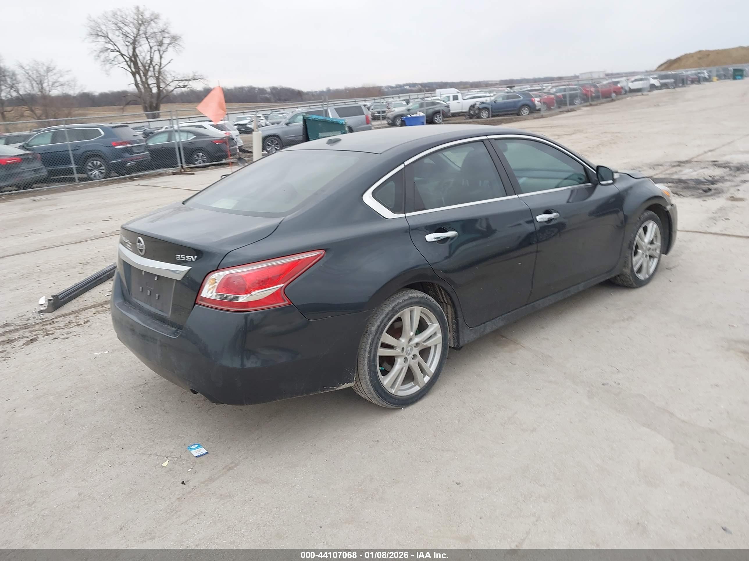 NISSAN ALTIMA image 4