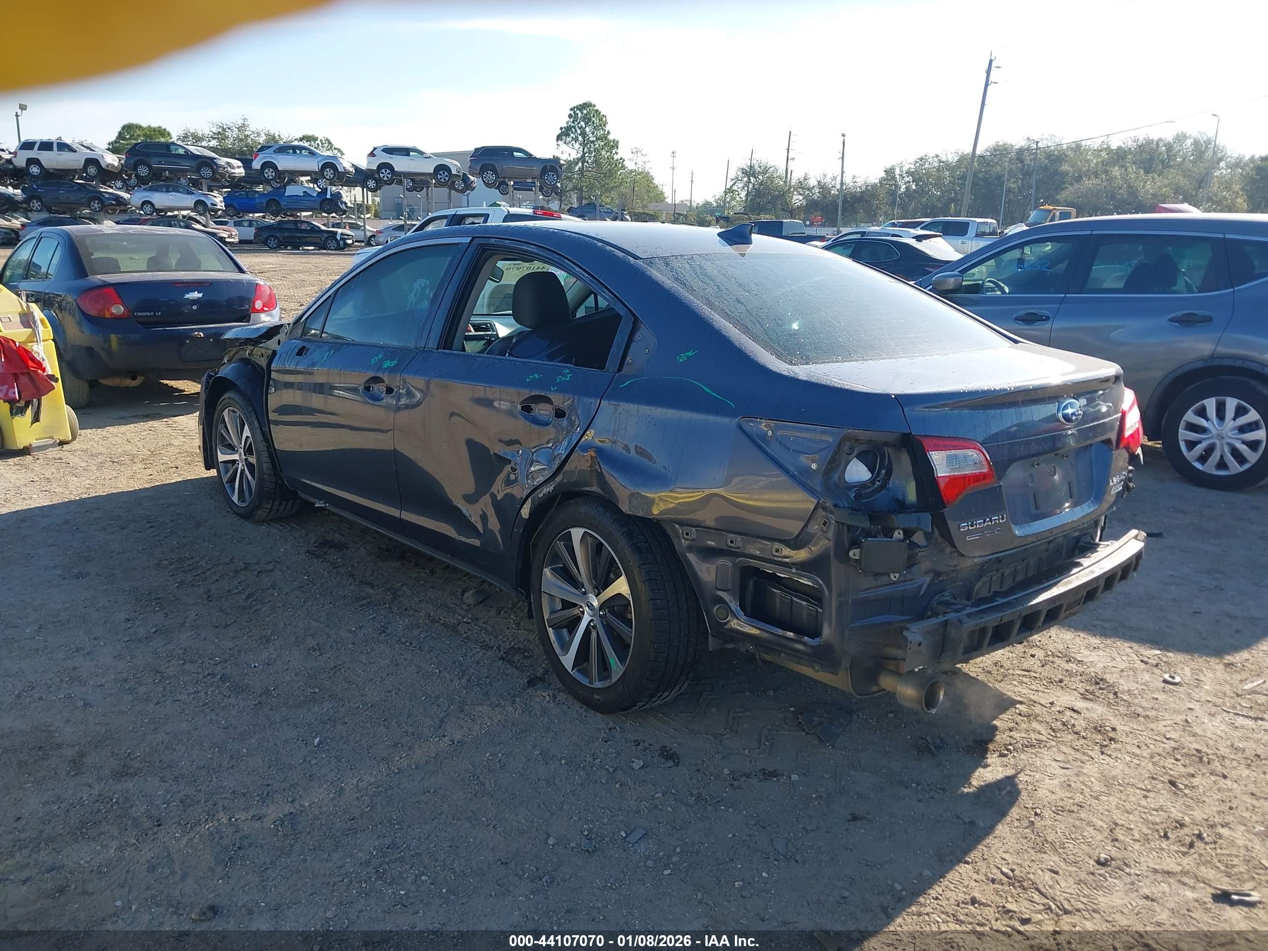 SUBARU LEGACY image 3