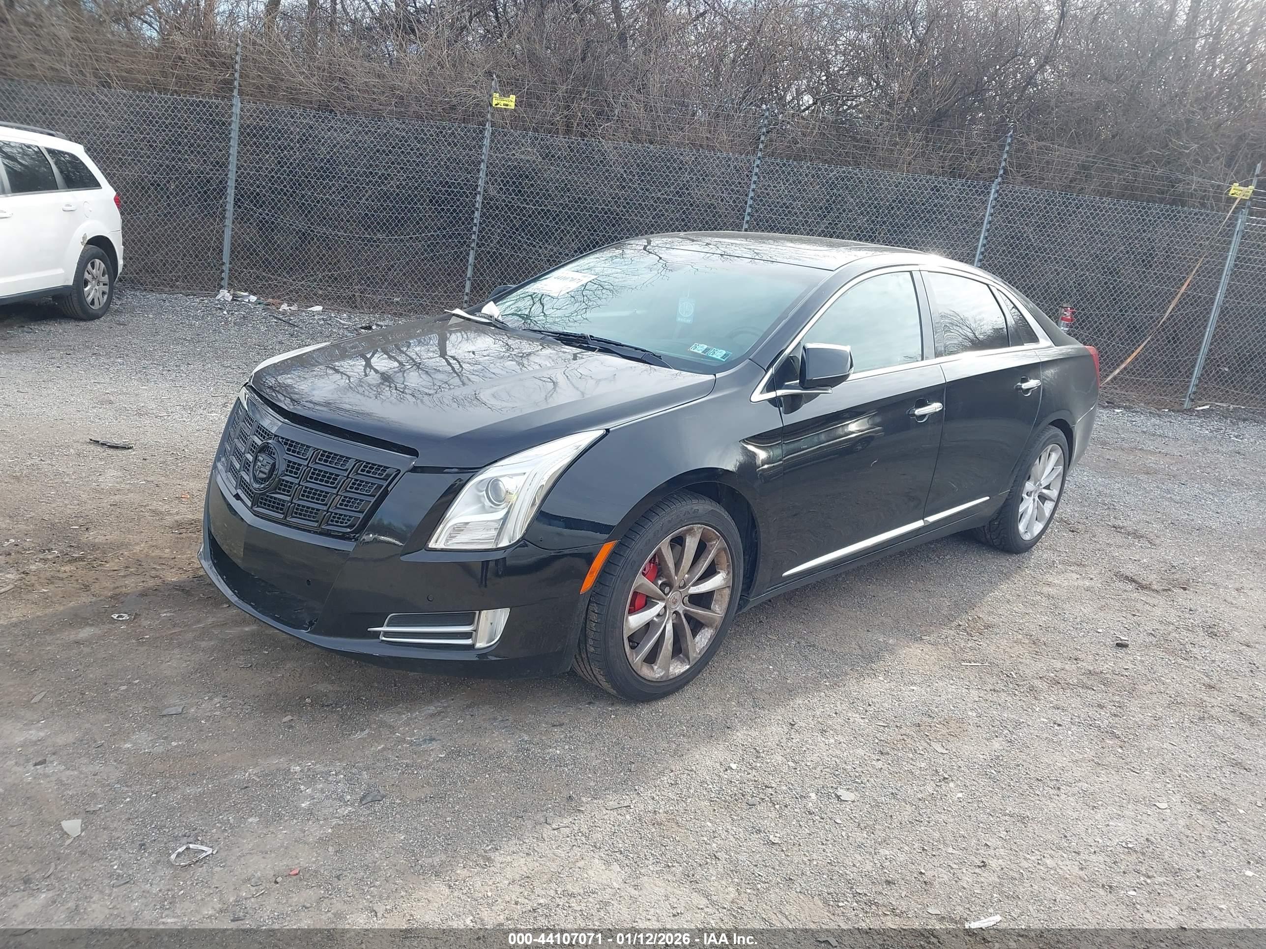 CADILLAC XTS image 2