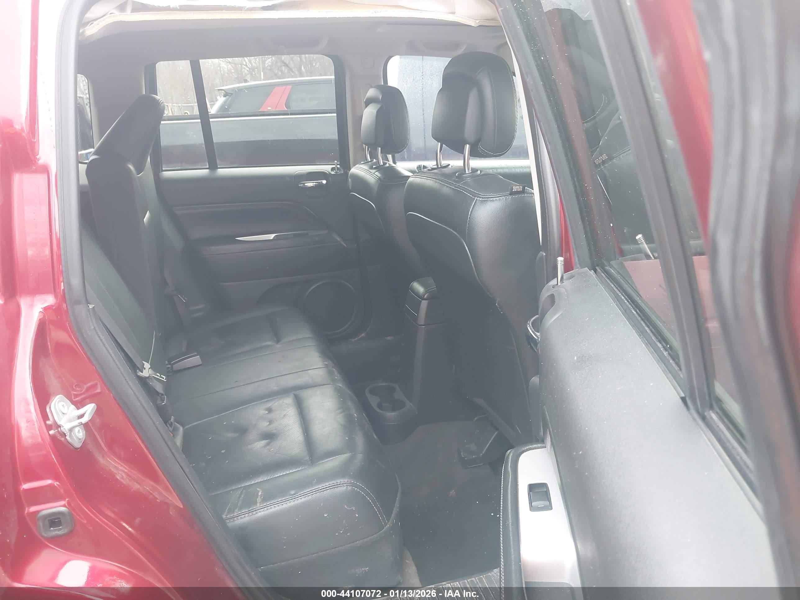 JEEP COMPASS image 8