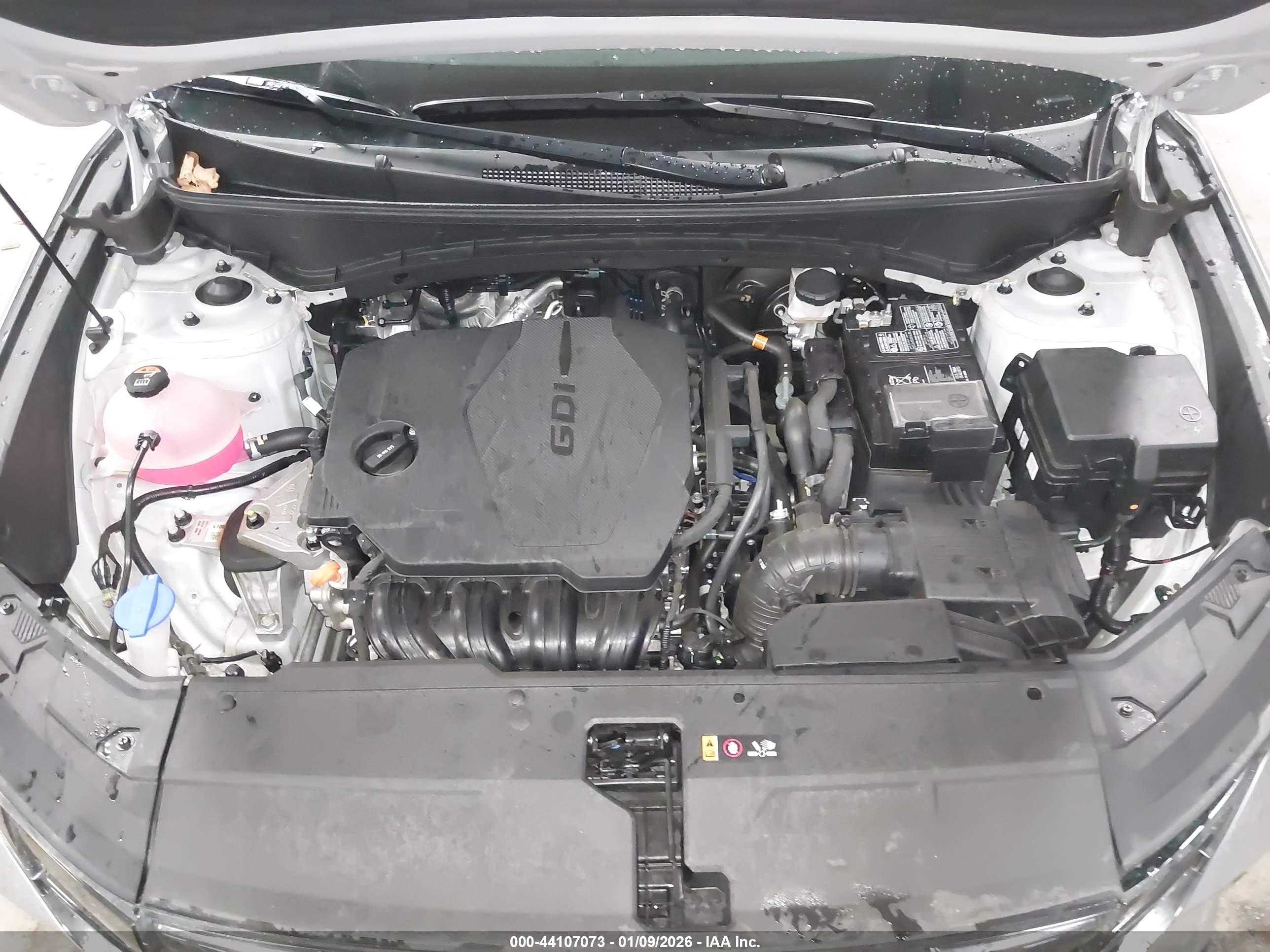 HYUNDAI TUCSON image 10