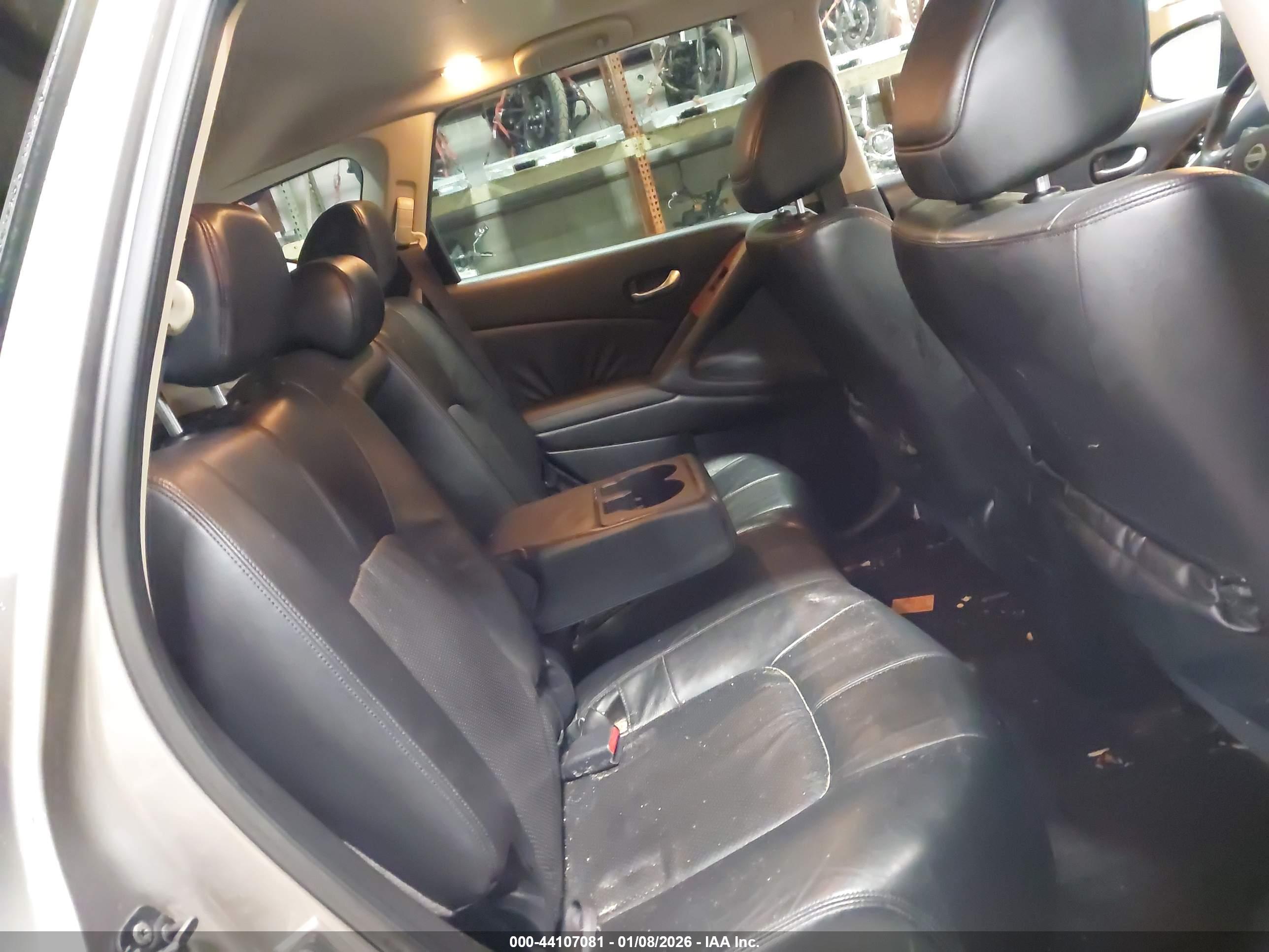NISSAN MURANO image 8